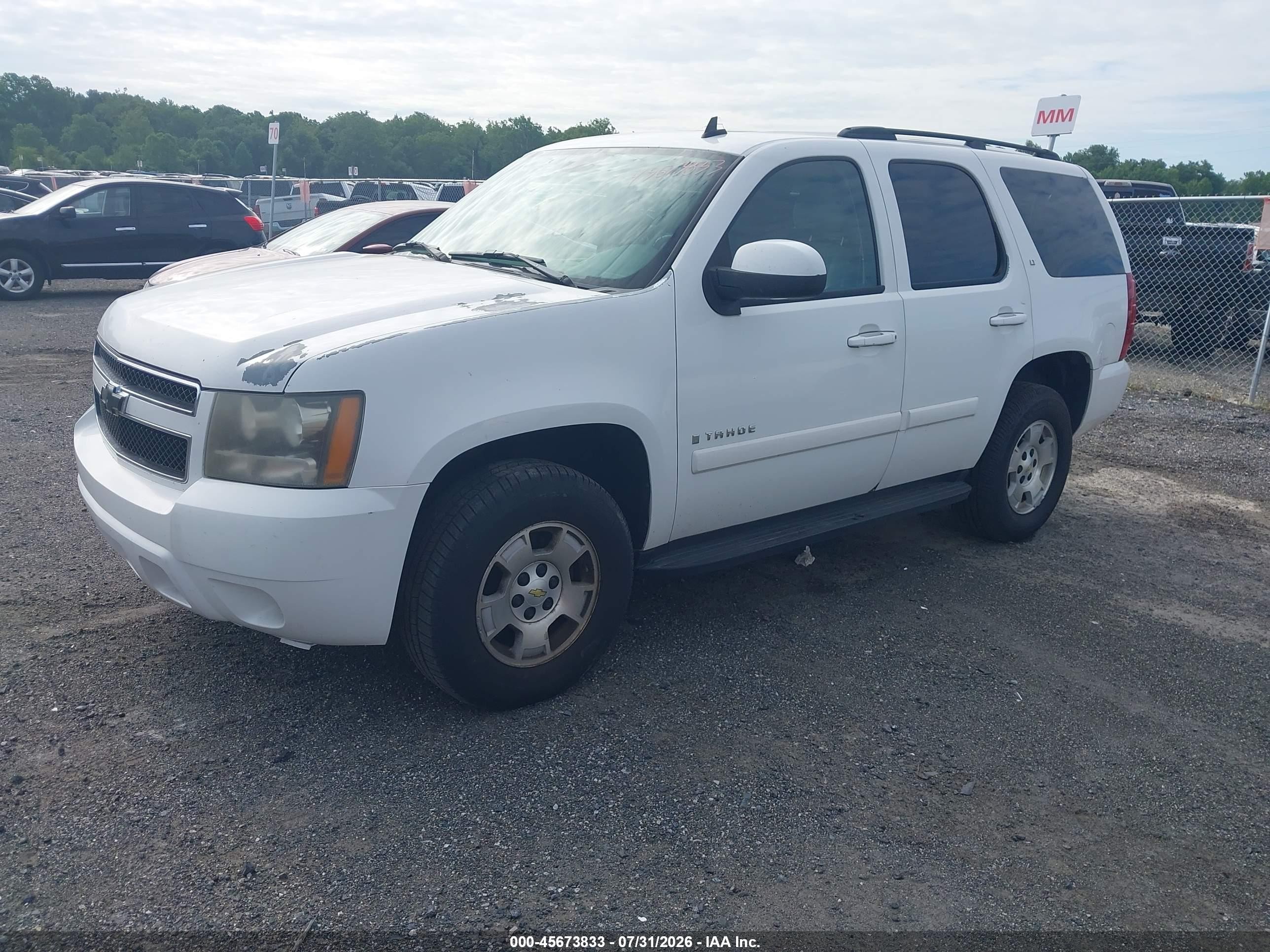 2007 Chevrolet Tahoe Lt White vin: 1GNFK13037J313237
