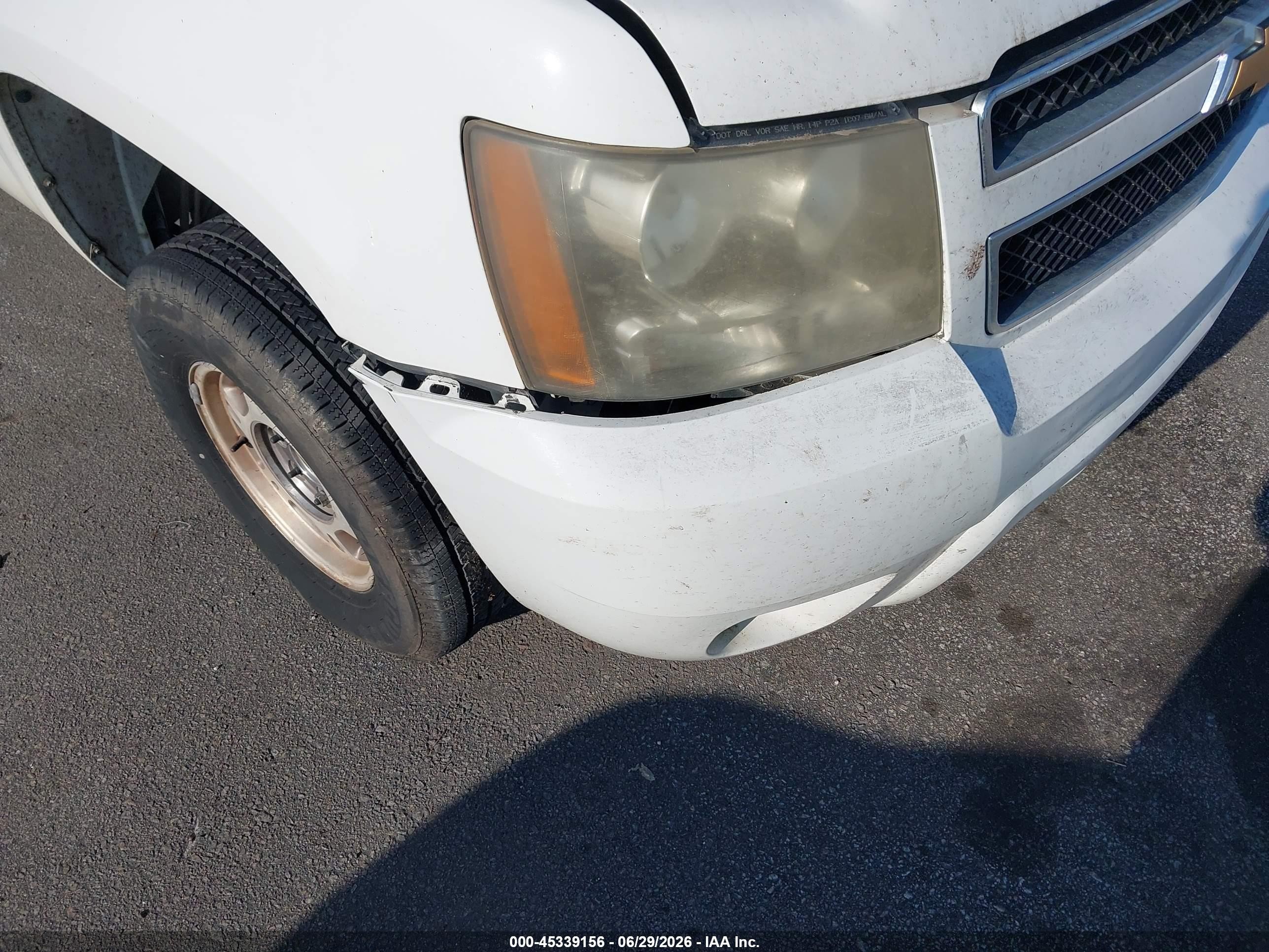 2007 Chevrolet Tahoe Ltz White vin: 1GNFK13037J350174