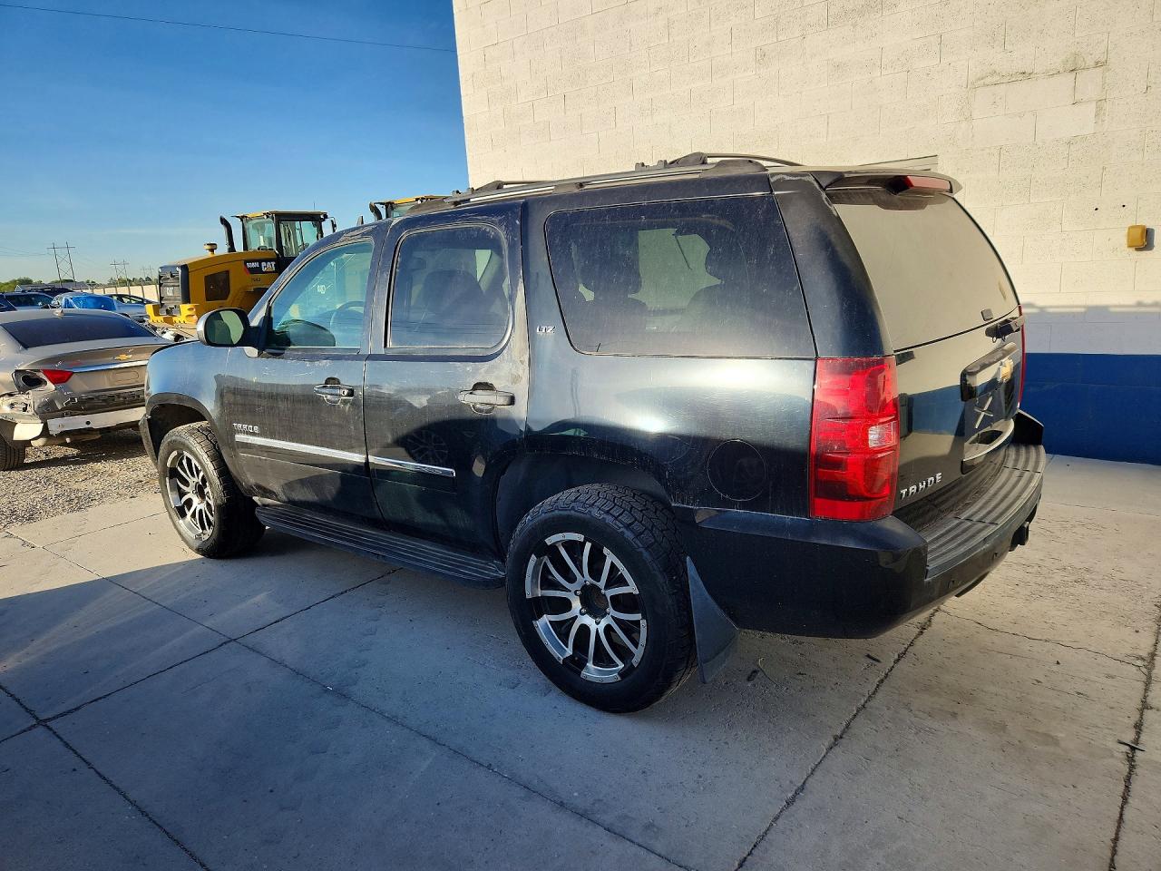 2007 Chevrolet Tahoe K1500 Черный vin: 1GNFK13037R241084