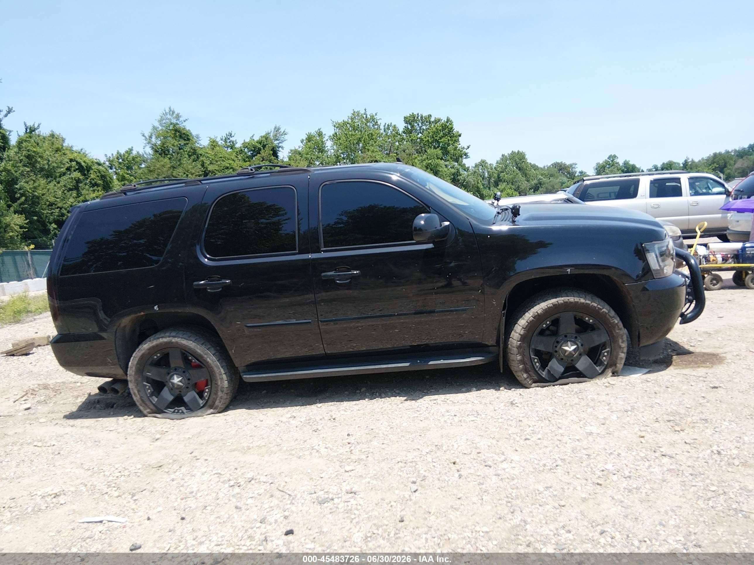 2007 Chevrolet Tahoe Lt Black vin: 1GNFK13037R273971
