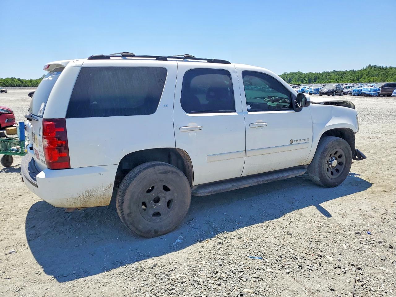 2007 Chevrolet Tahoe K1500 White vin: 1GNFK13037R314258