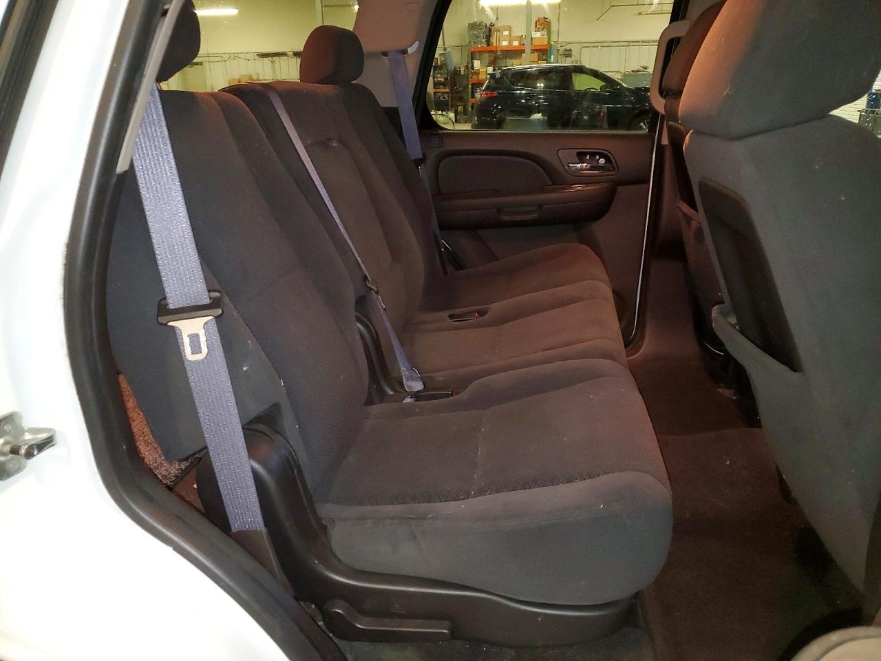 2007 Chevrolet Tahoe K1500 White vin: 1GNFK13047J256224