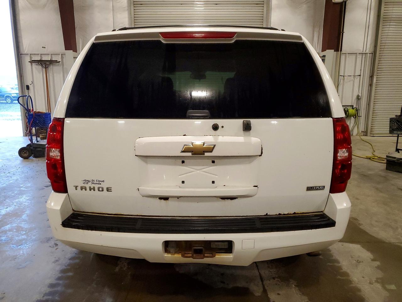 2007 Chevrolet Tahoe K1500 White vin: 1GNFK13047J256224