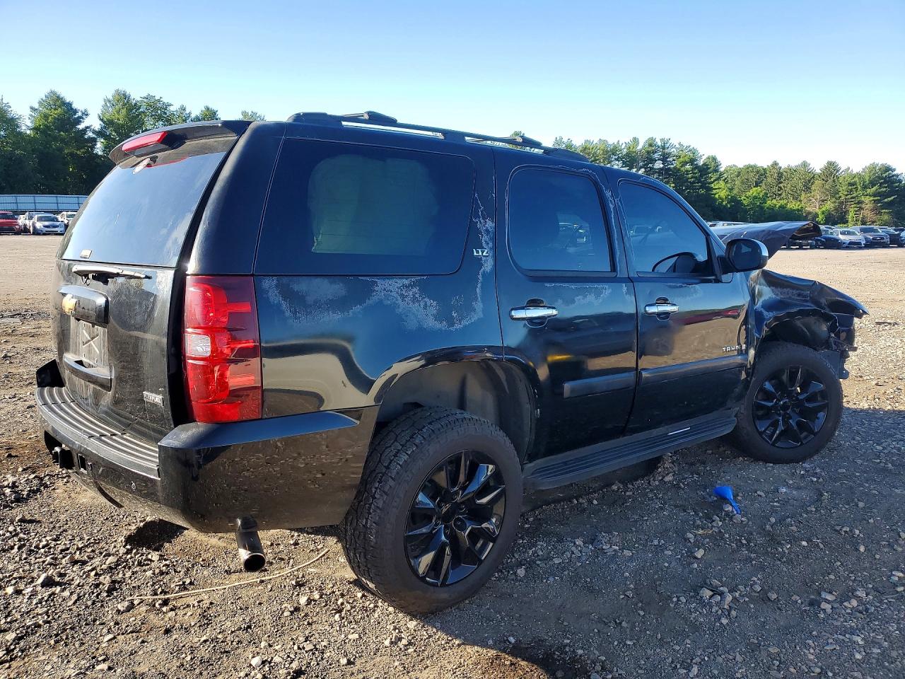 2007 Chevrolet Tahoe K1500 Black vin: 1GNFK13047J375360