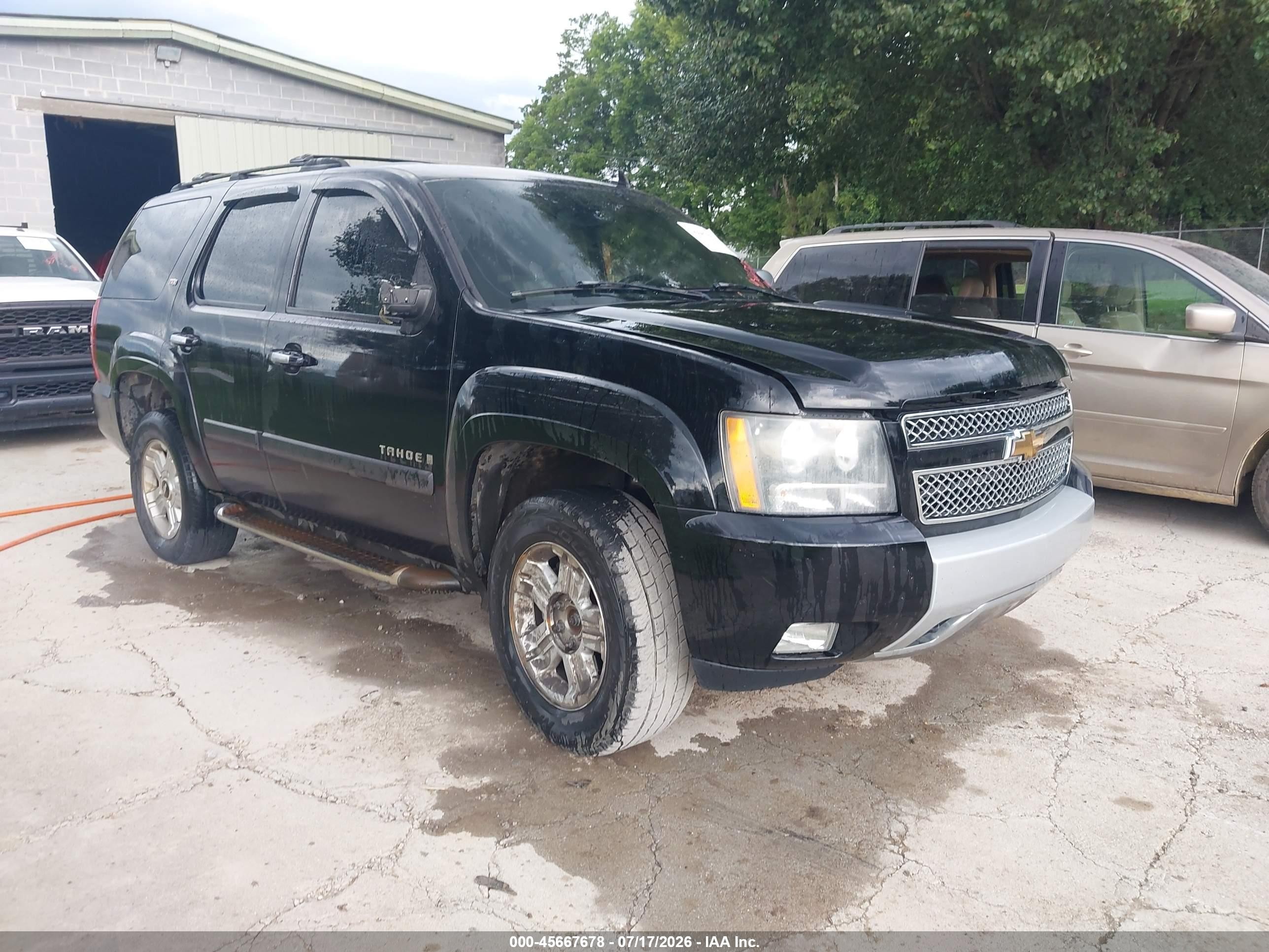 2007 Chevrolet Tahoe Lt Black vin: 1GNFK13047R299656
