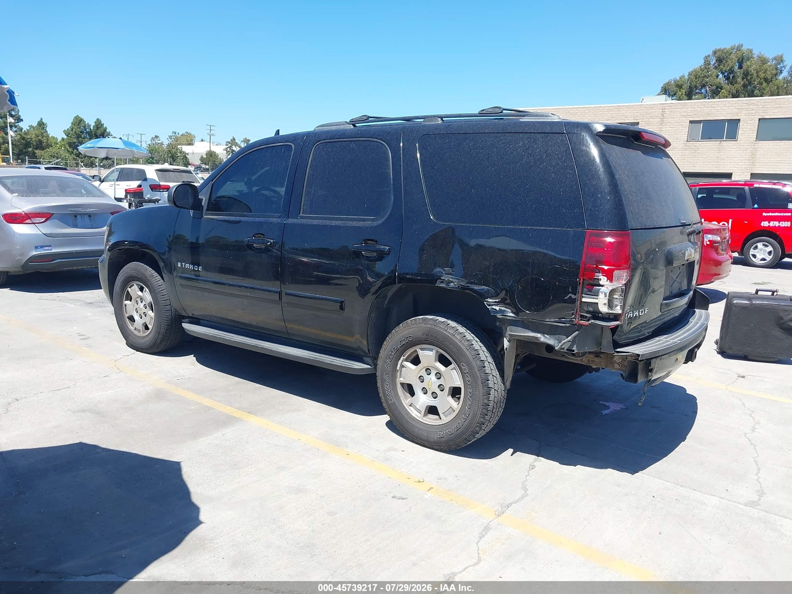 2008 Chevrolet Tahoe Lt Black vin: 1GNFK13048R112692