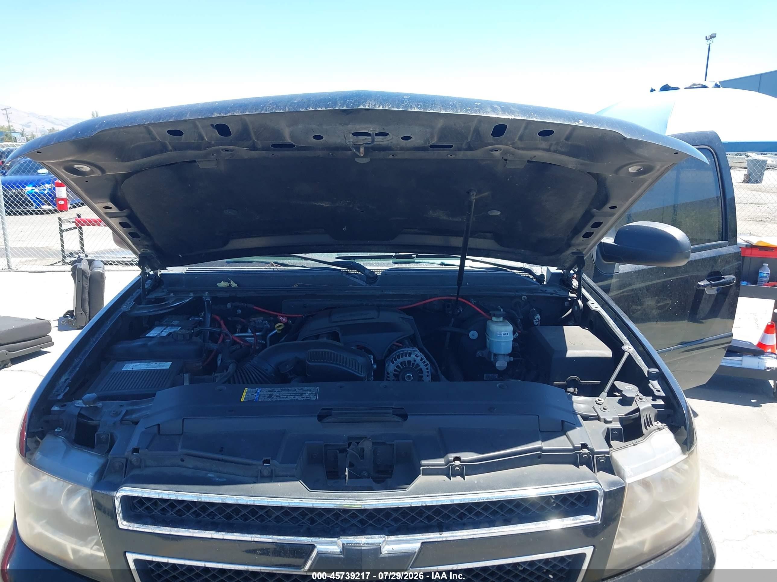 2008 Chevrolet Tahoe Lt Black vin: 1GNFK13048R112692