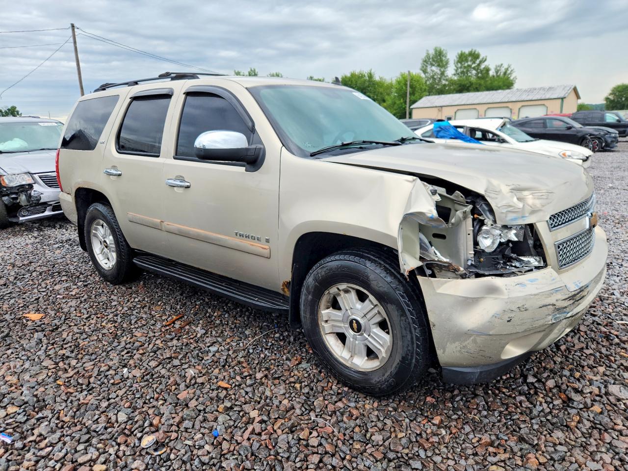 2007 Chevrolet Tahoe K1500 Beige vin: 1GNFK13057J290995