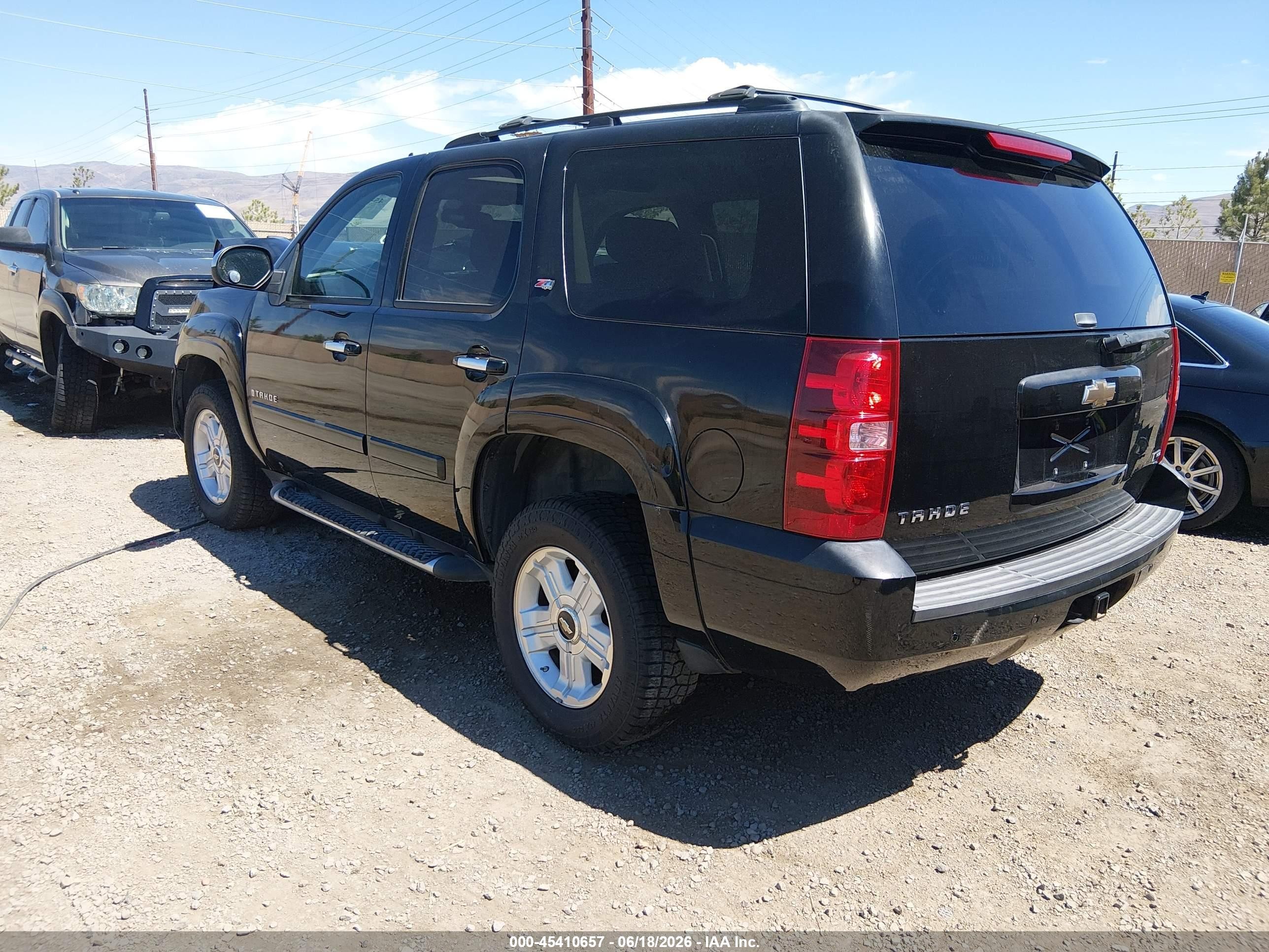 2007 Chevrolet Tahoe Lt Black vin: 1GNFK13057R428388