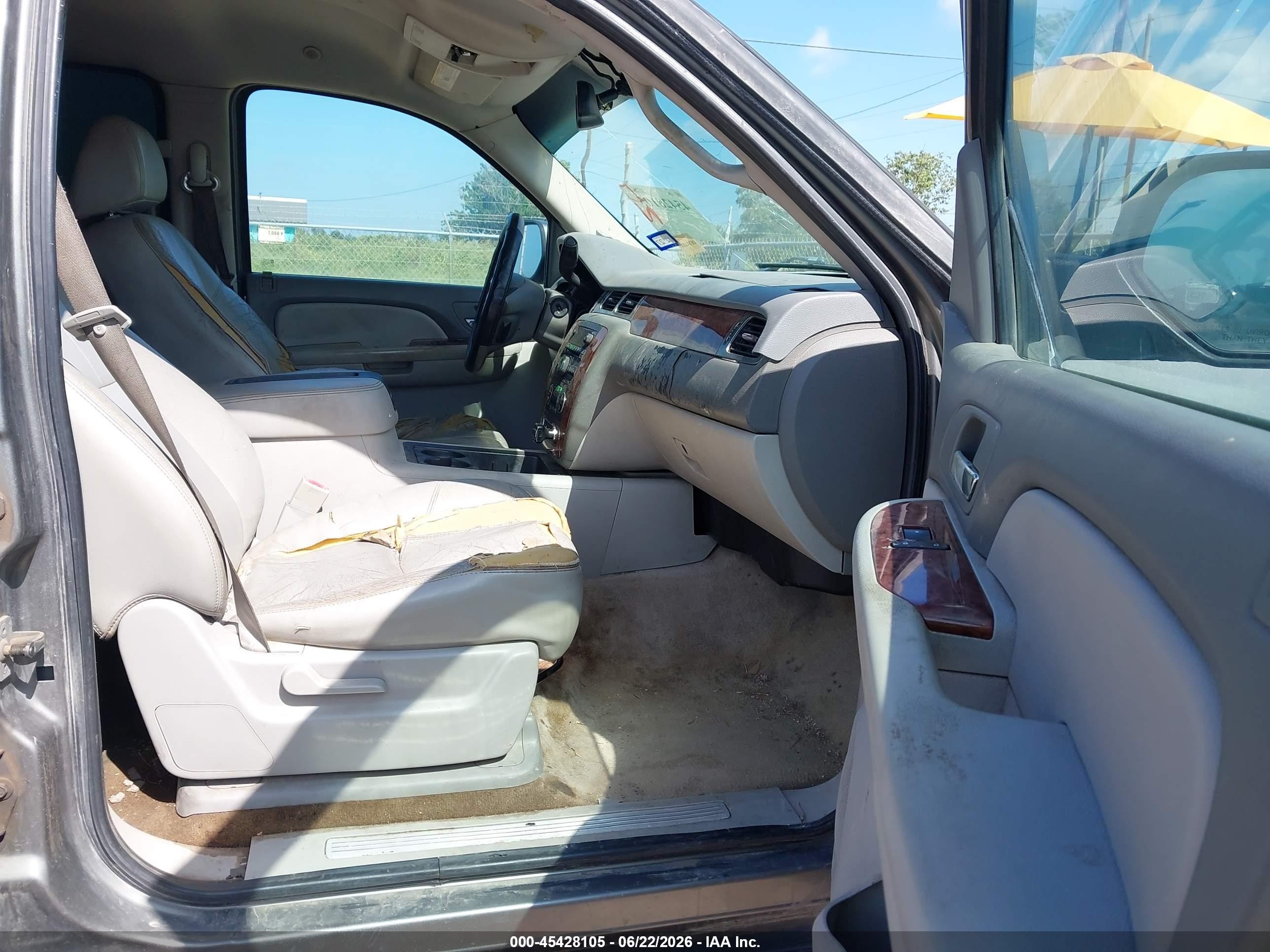 2007 Chevrolet Tahoe Lt Brown vin: 1GNFK13067R111946