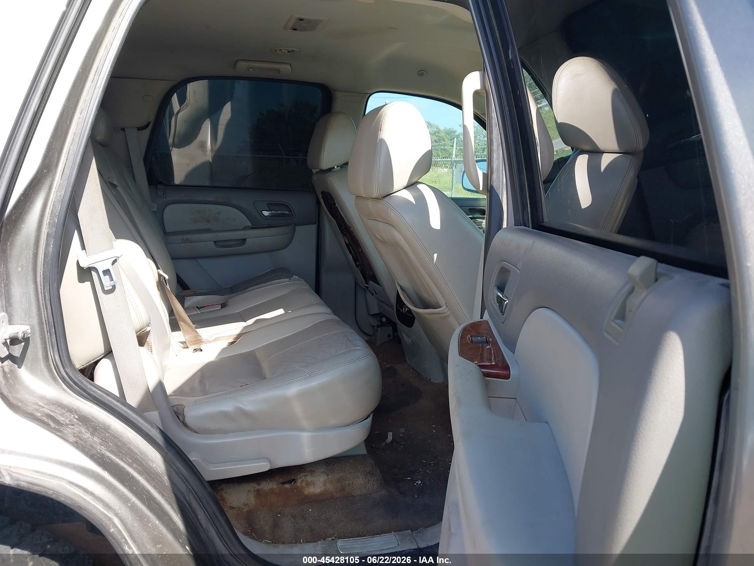 2007 Chevrolet Tahoe Lt Brown vin: 1GNFK13067R111946