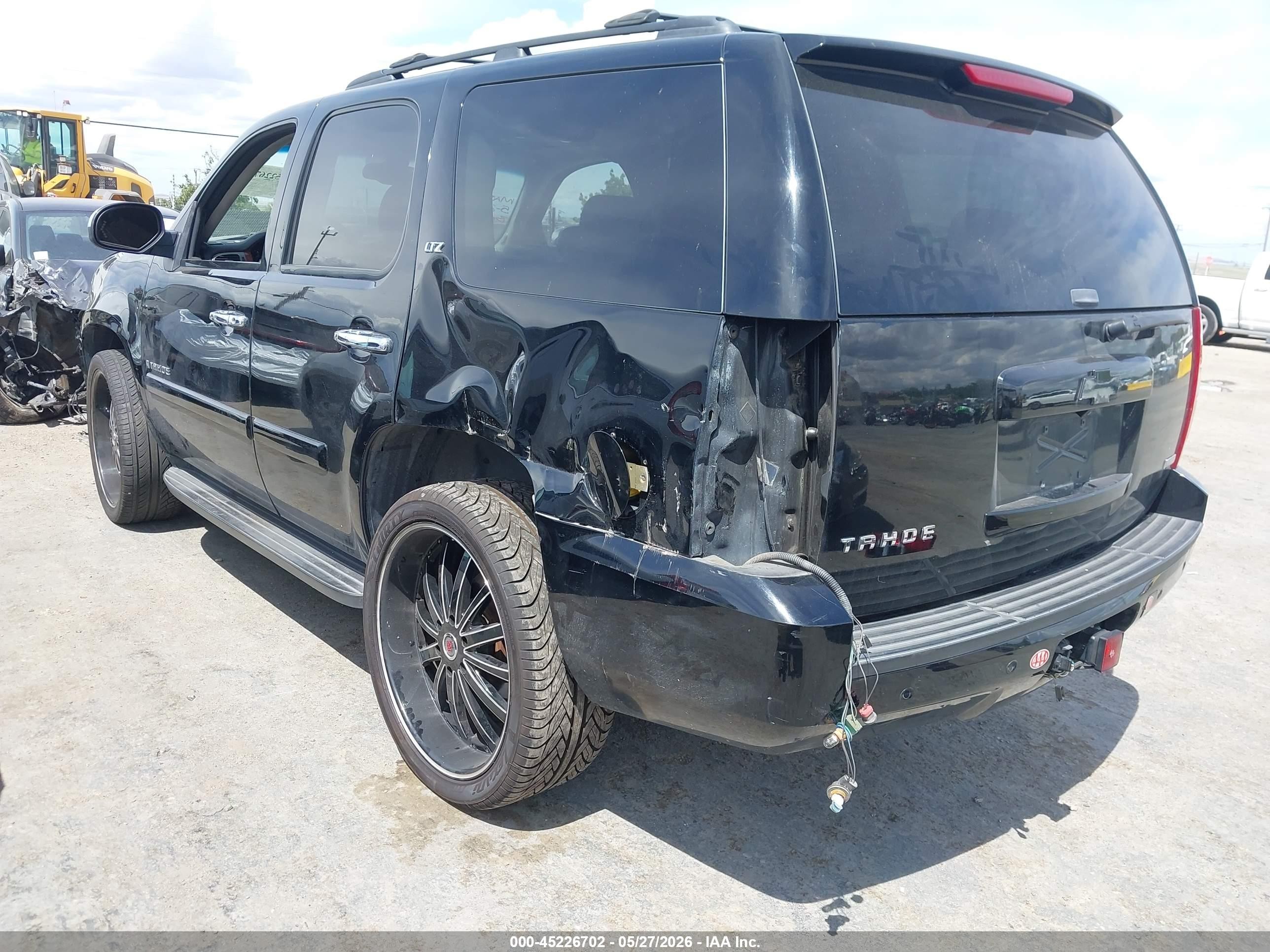 2008 Chevrolet Tahoe Ltz Черный vin: 1GNFK13068J174285