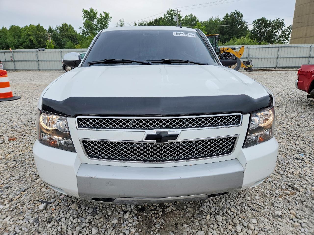 2008 Chevrolet Tahoe K1500 White vin: 1GNFK13068R116467