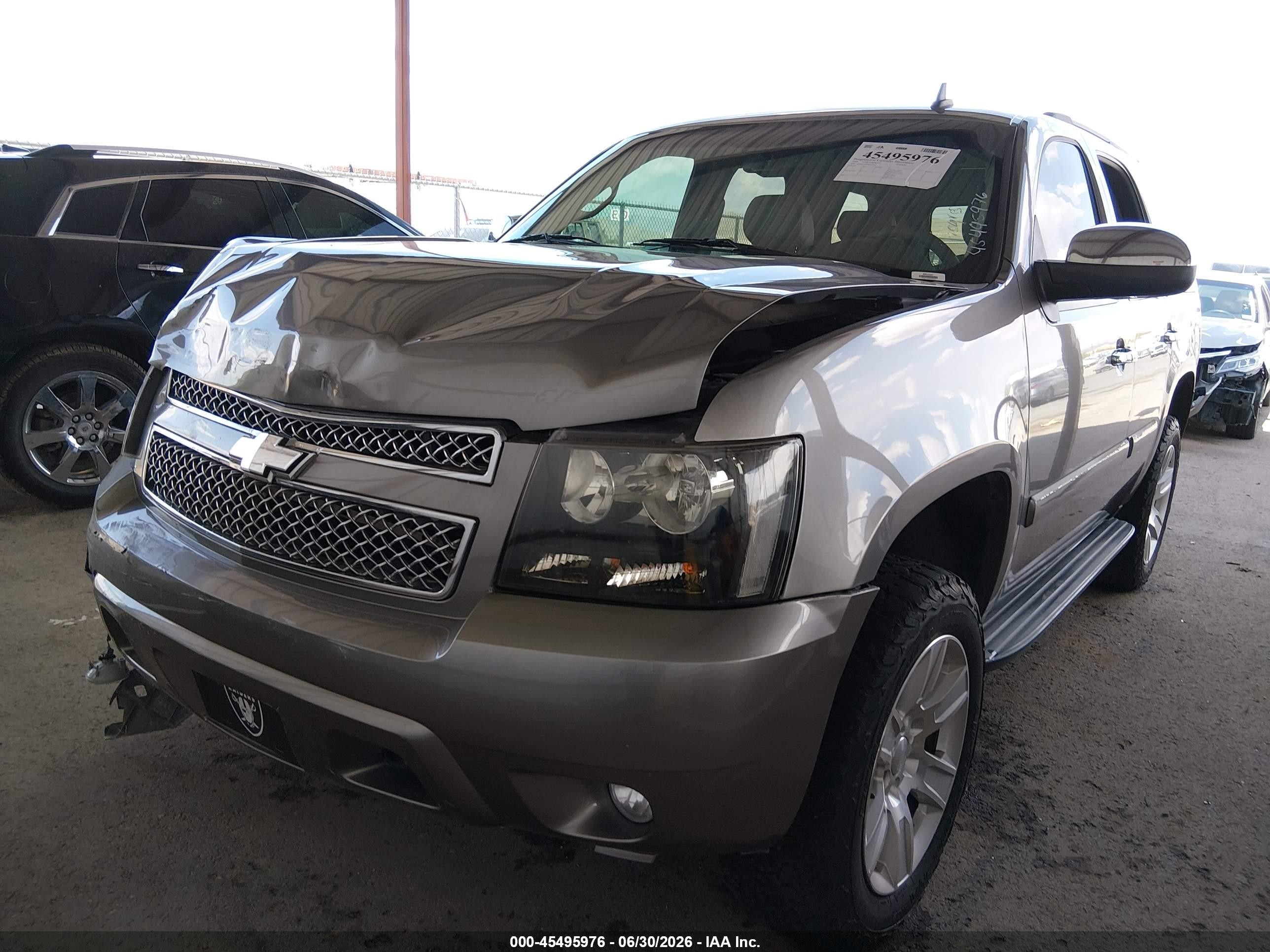 2008 Chevrolet Tahoe Ltz Gray vin: 1GNFK13068R193310