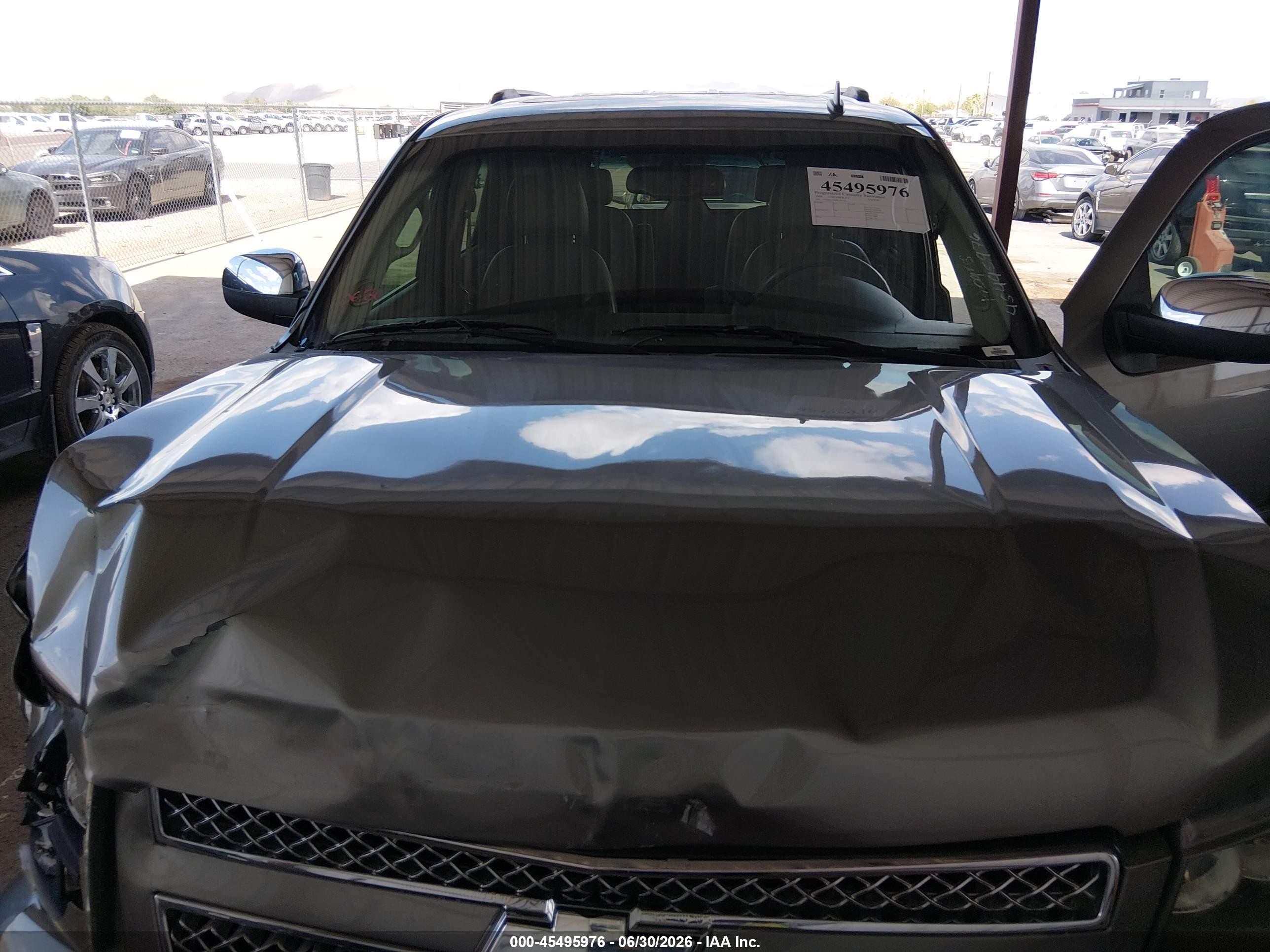 2008 Chevrolet Tahoe Ltz Gray vin: 1GNFK13068R193310