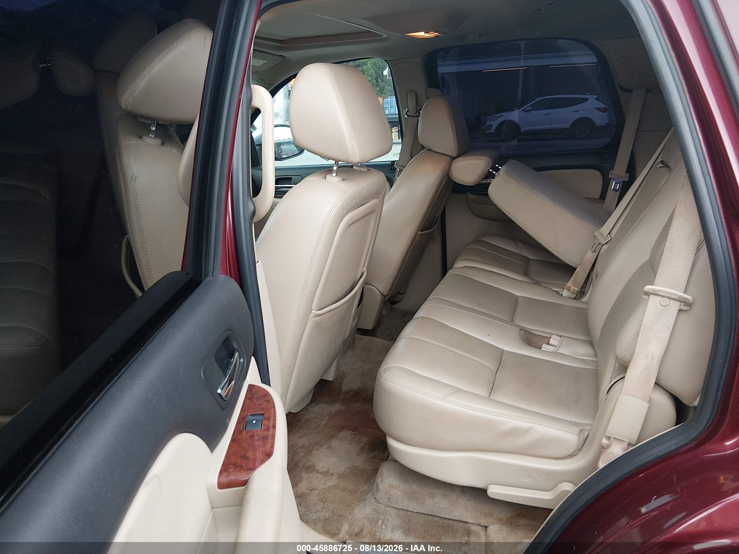 2008 Chevrolet Tahoe Lt Maroon vin: 1GNFK13068R254445
