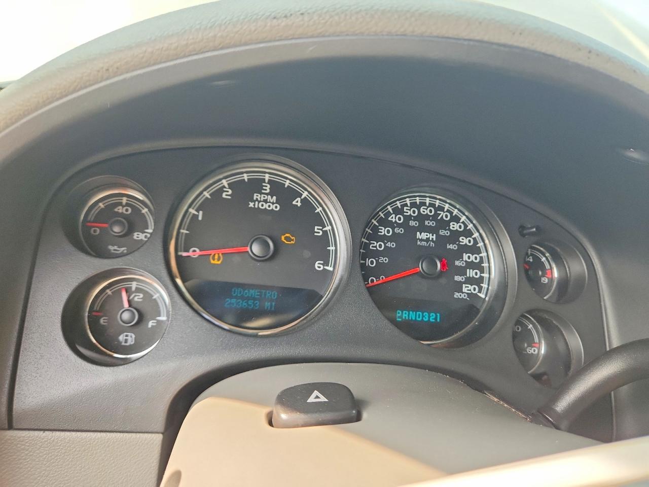 2007 Chevrolet Tahoe K1500 Серый vin: 1GNFK13077J388944