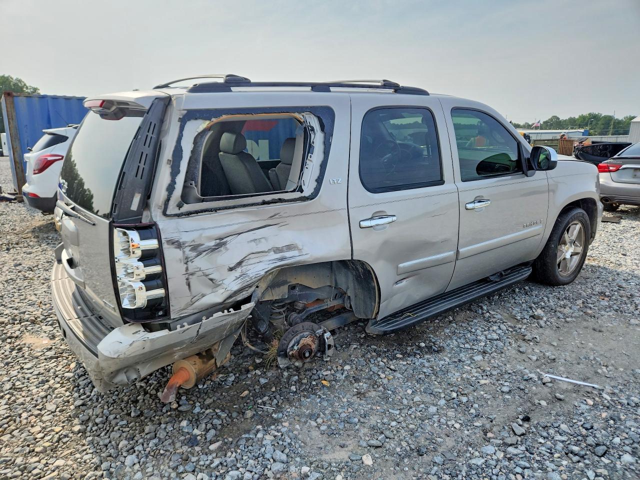 2007 Chevrolet Tahoe K1500 Серый vin: 1GNFK13077J388944