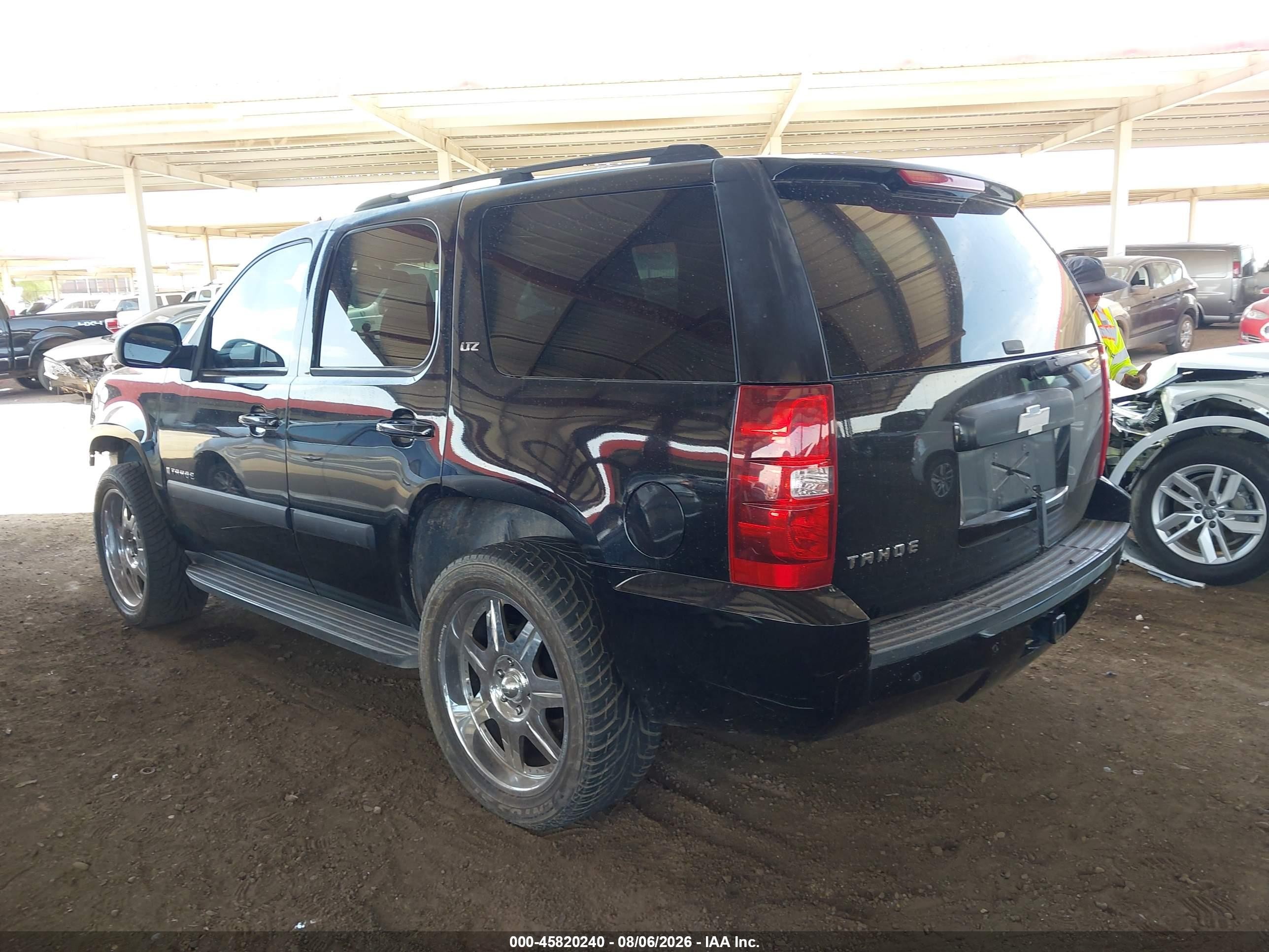 2007 Chevrolet Tahoe Ltz Black vin: 1GNFK13077R138024