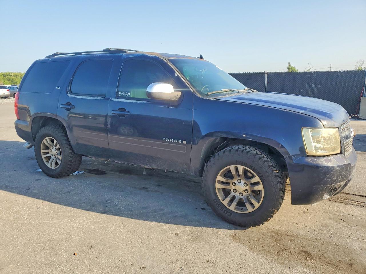 2007 Chevrolet Tahoe K1500 Blue vin: 1GNFK13087J304341