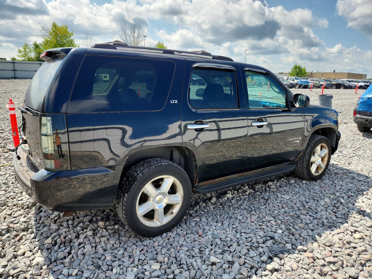 2007 Chevrolet Tahoe K1500 Черный vin: 1GNFK13087R124486