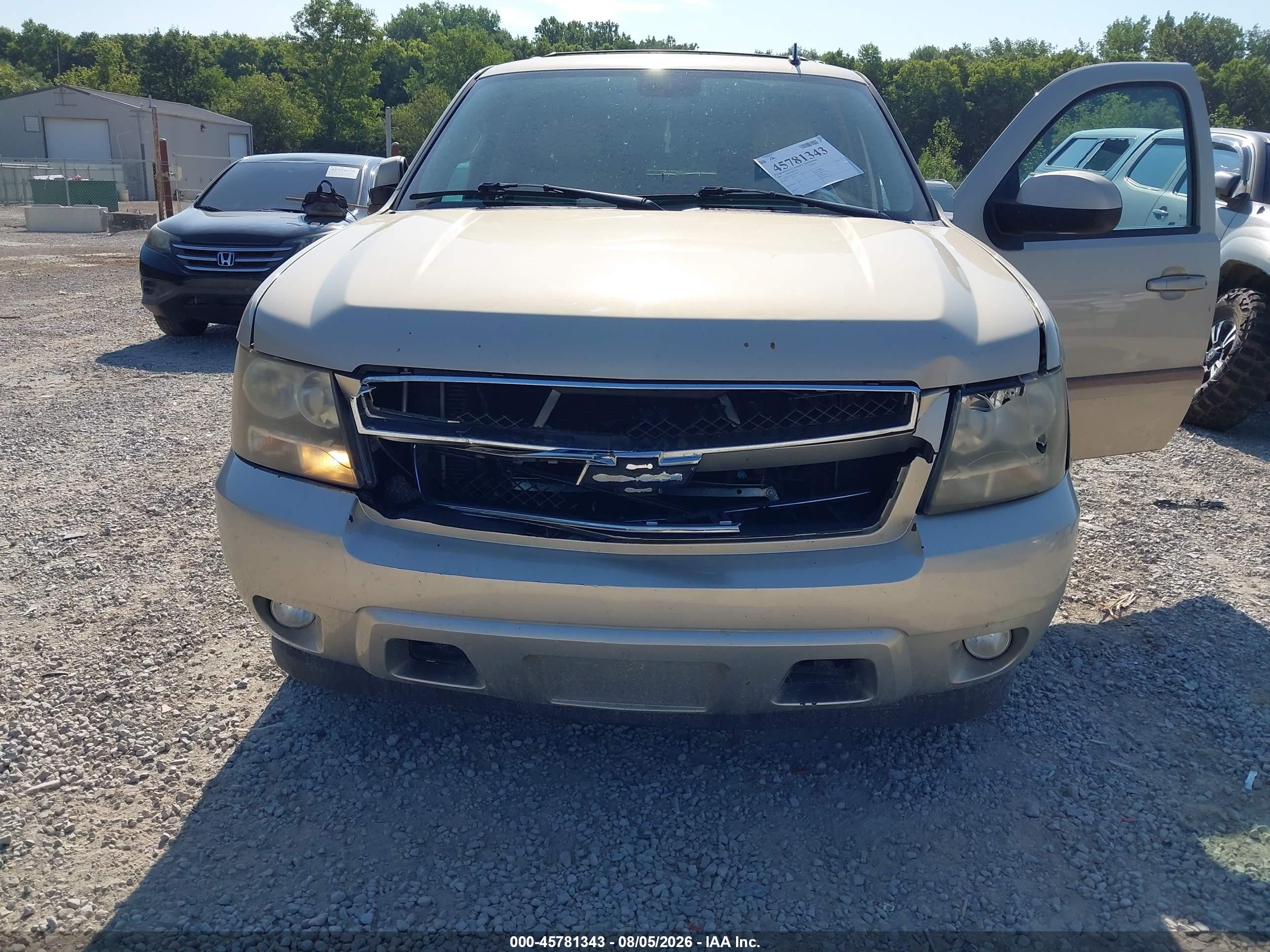 2007 Chevrolet Tahoe Ltz Gold vin: 1GNFK13087R131289