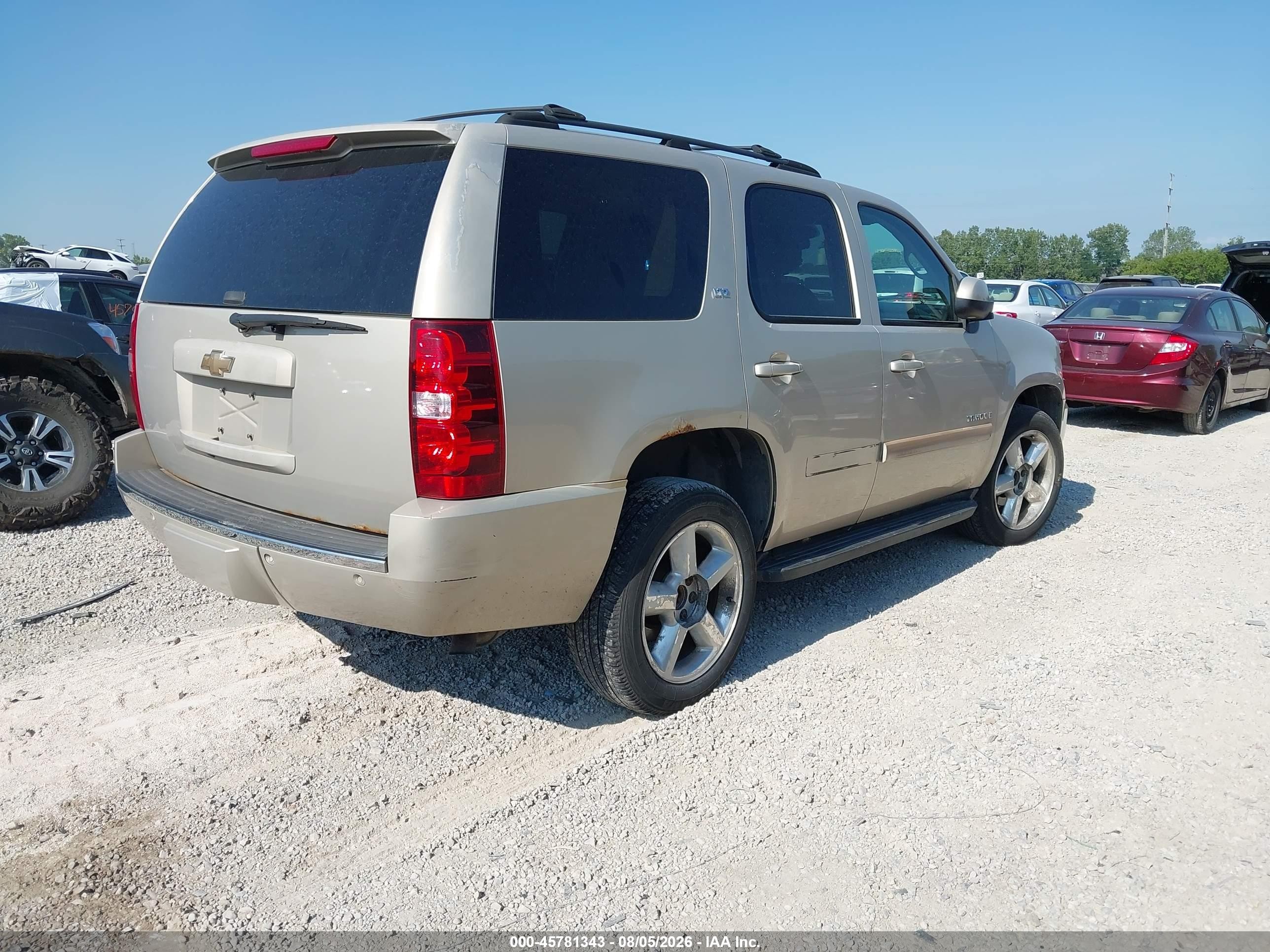 2007 Chevrolet Tahoe Ltz Gold vin: 1GNFK13087R131289