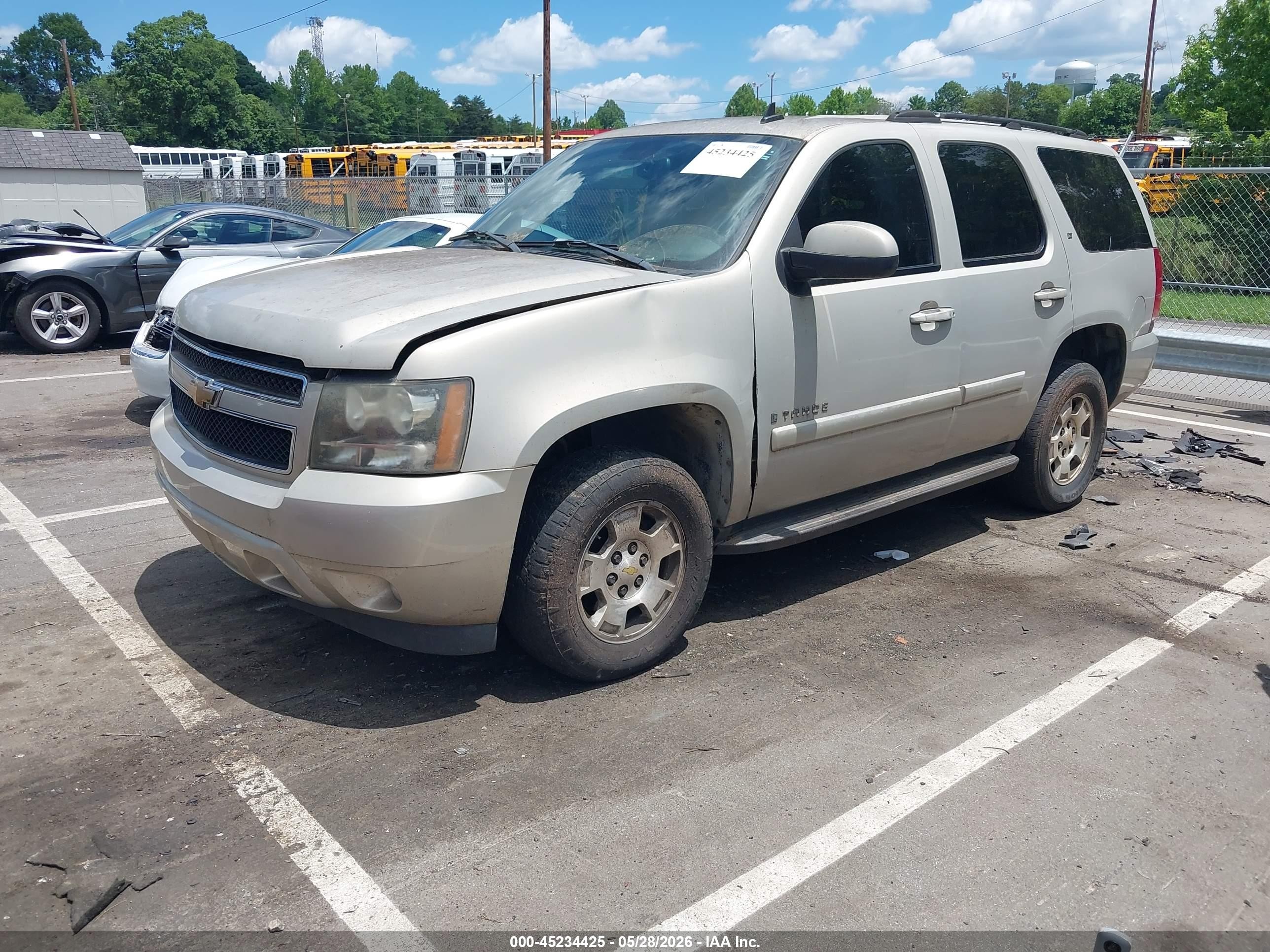 2007 Chevrolet Tahoe Lt Желто-коричневый vin: 1GNFK13087R176149