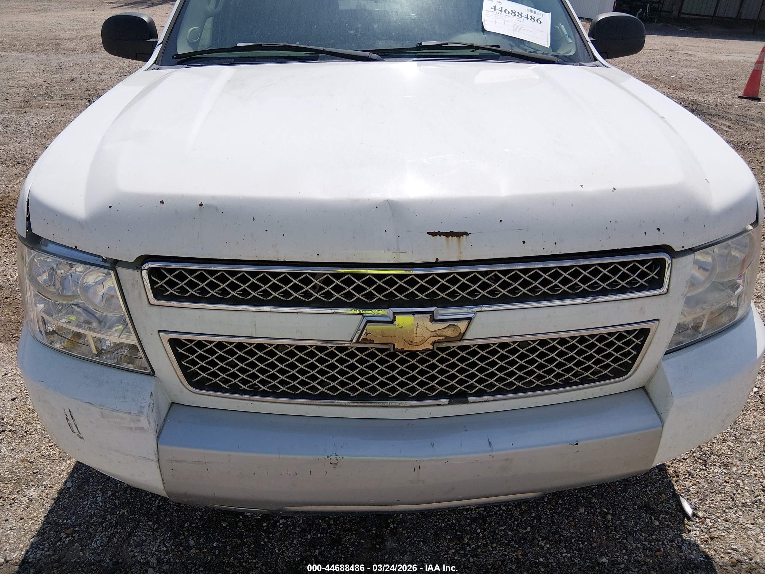 2007 Chevrolet Tahoe Lt Белый vin: 1GNFK13087R392647