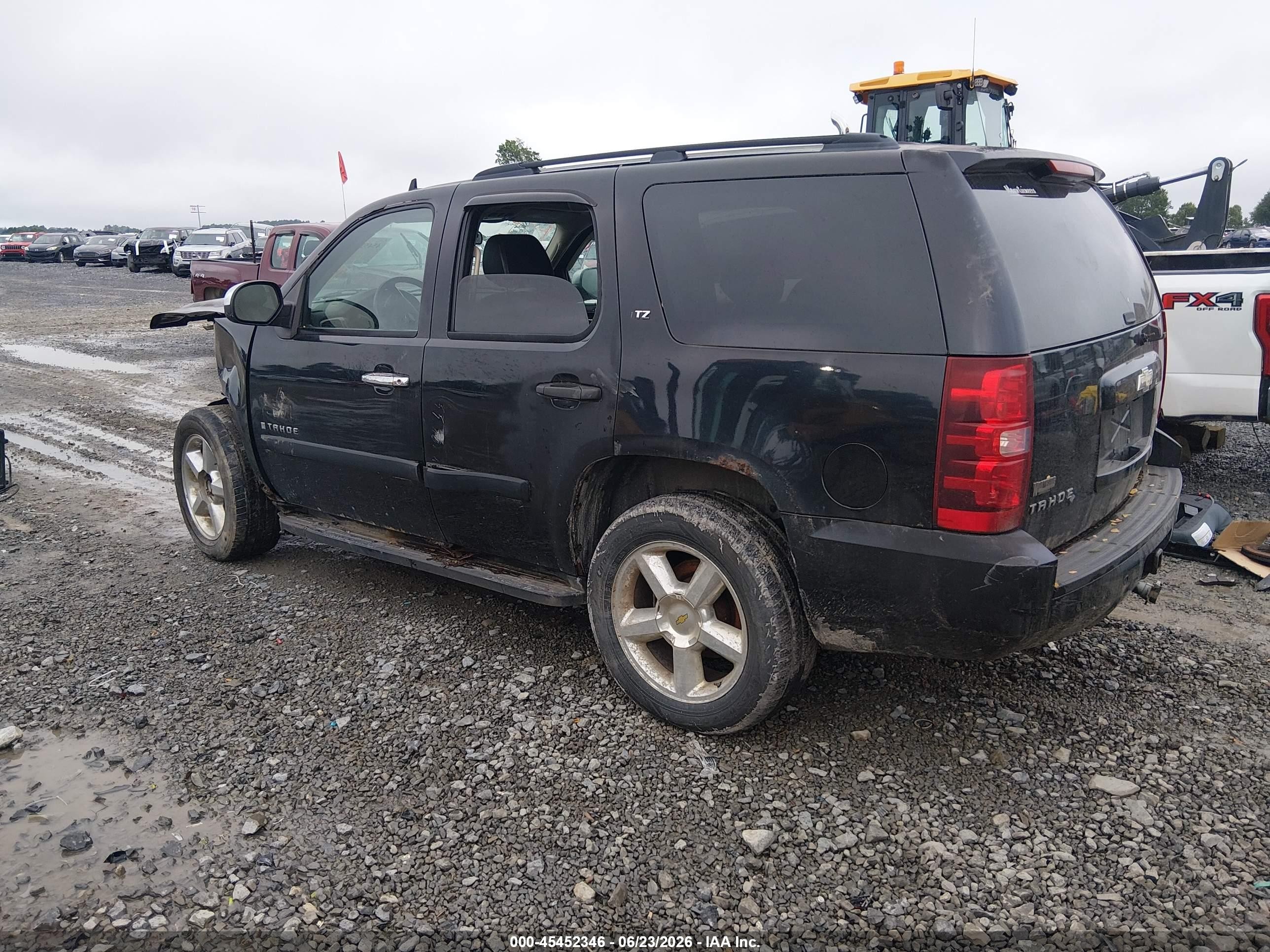 2008 Chevrolet Tahoe Ltz Black vin: 1GNFK13088R139331