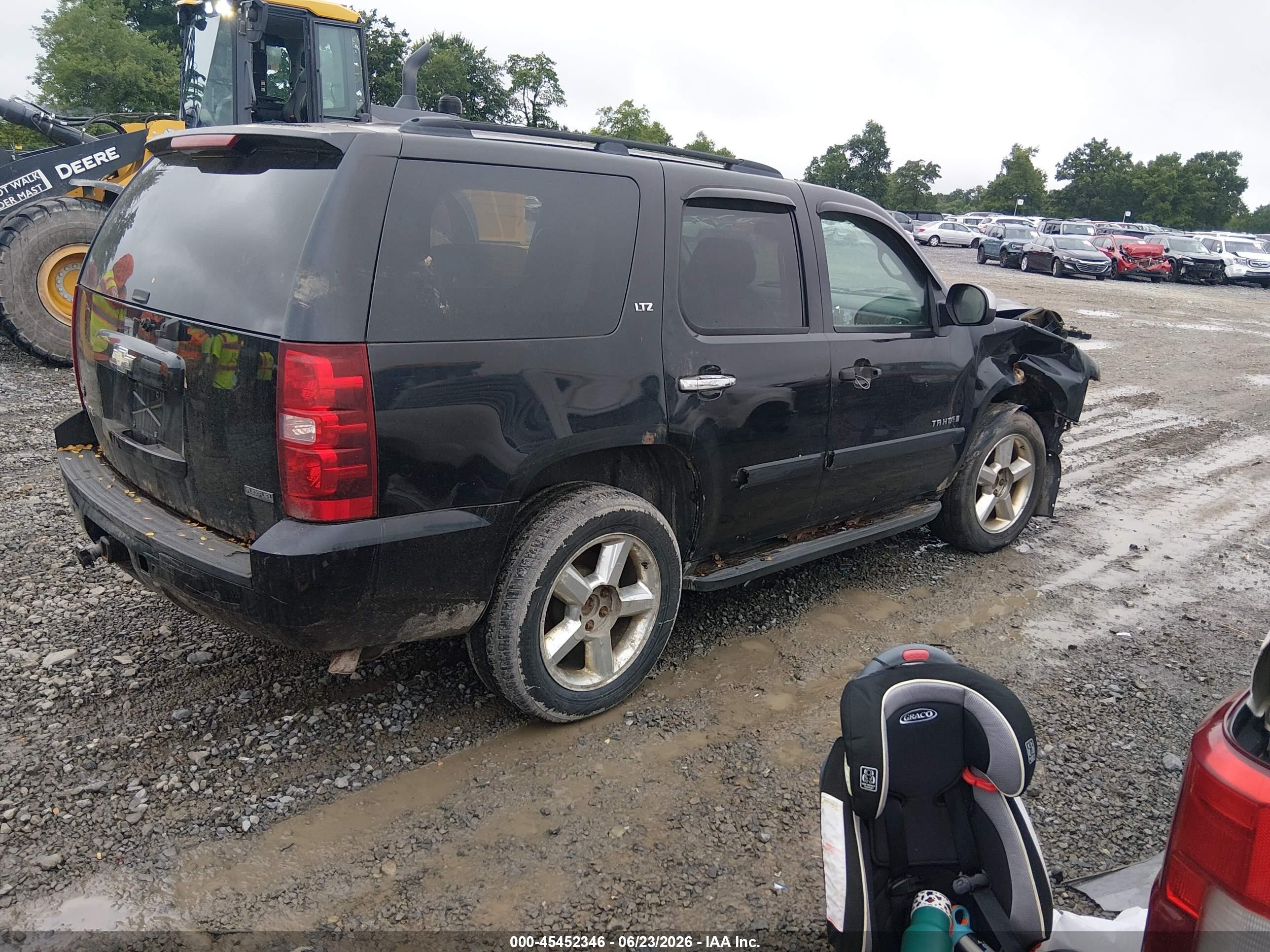 2008 Chevrolet Tahoe Ltz Black vin: 1GNFK13088R139331