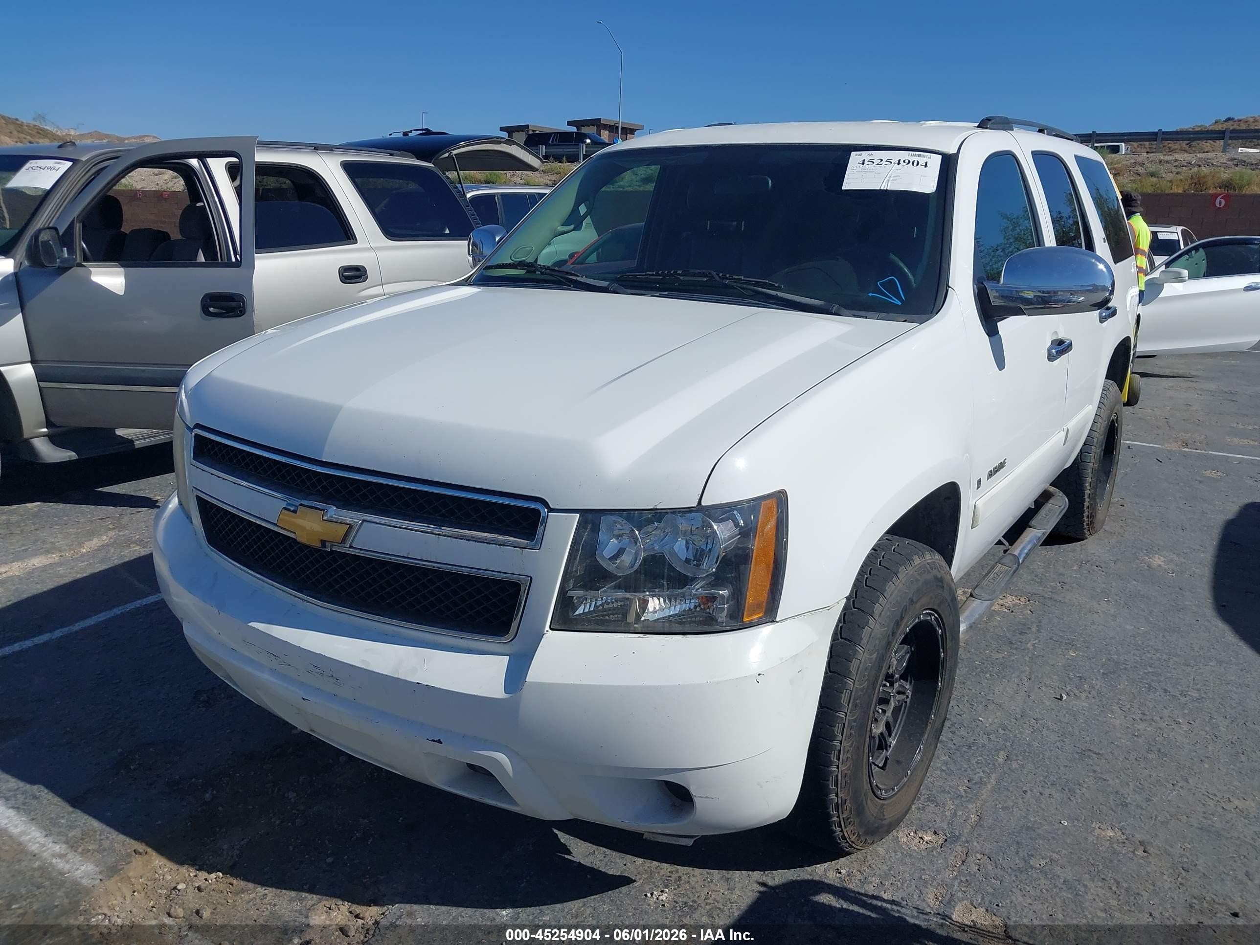 2009 Chevrolet Tahoe Commercial Fleet White vin: 1GNFK13089R259504