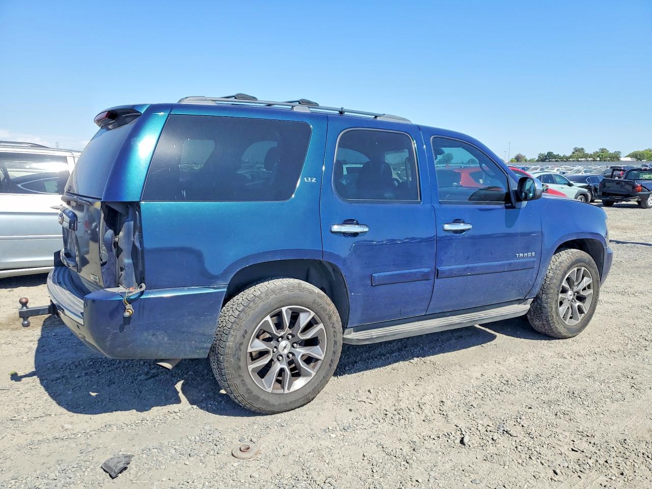 2007 Chevrolet Tahoe K1500 Teal vin: 1GNFK13097R394407