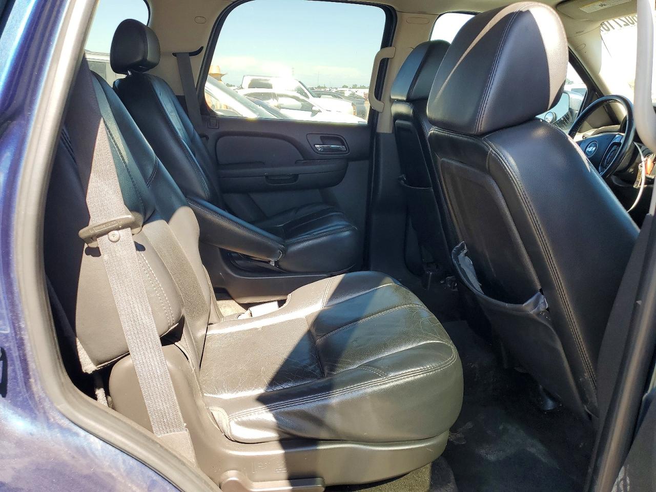 2007 Chevrolet Tahoe K1500 Teal vin: 1GNFK13097R394407