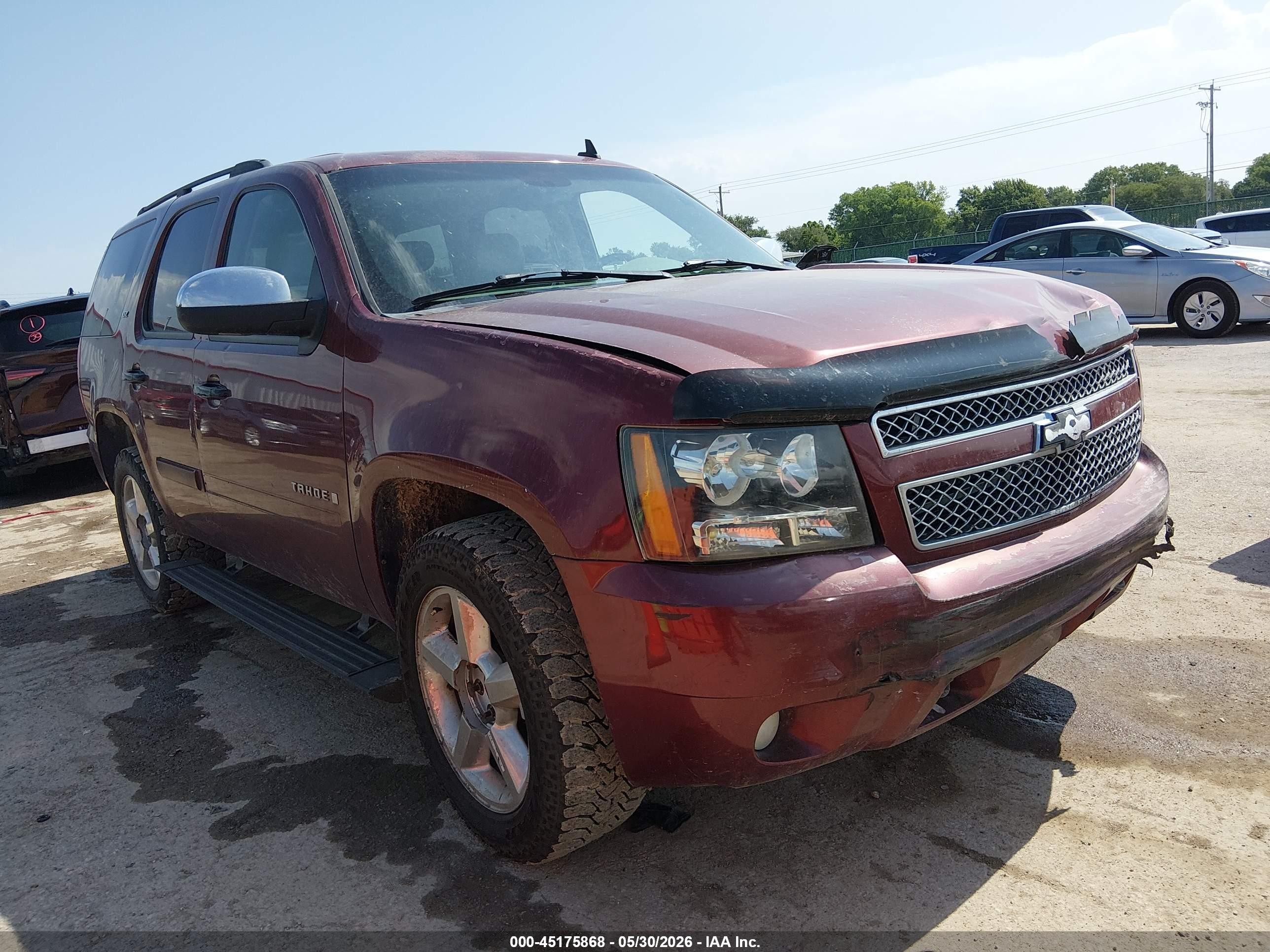 2008 Chevrolet Tahoe Ltz Maroon vin: 1GNFK13098J110404