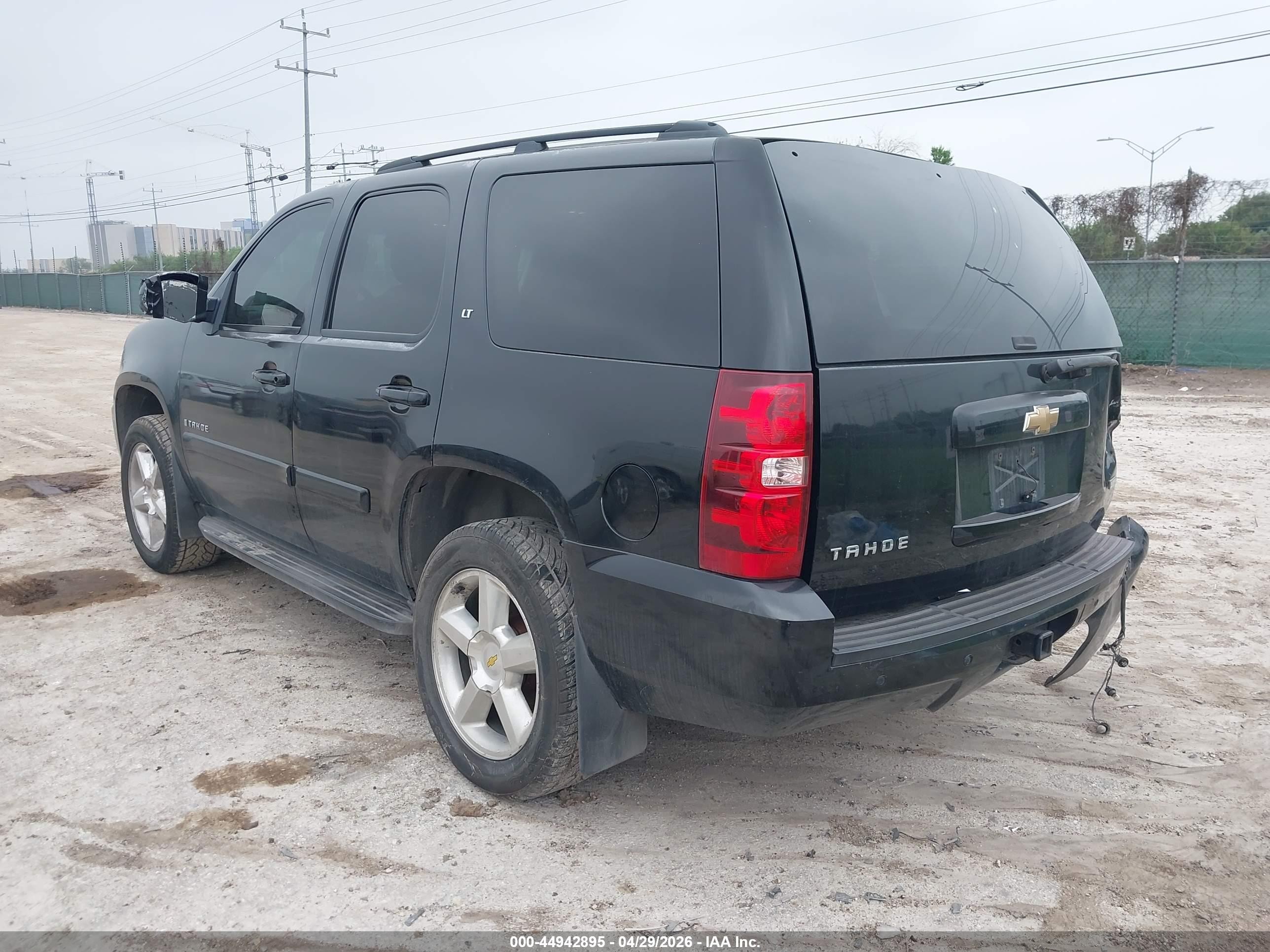 2007 Chevrolet Tahoe Lt Черный vin: 1GNFK130X7J339303