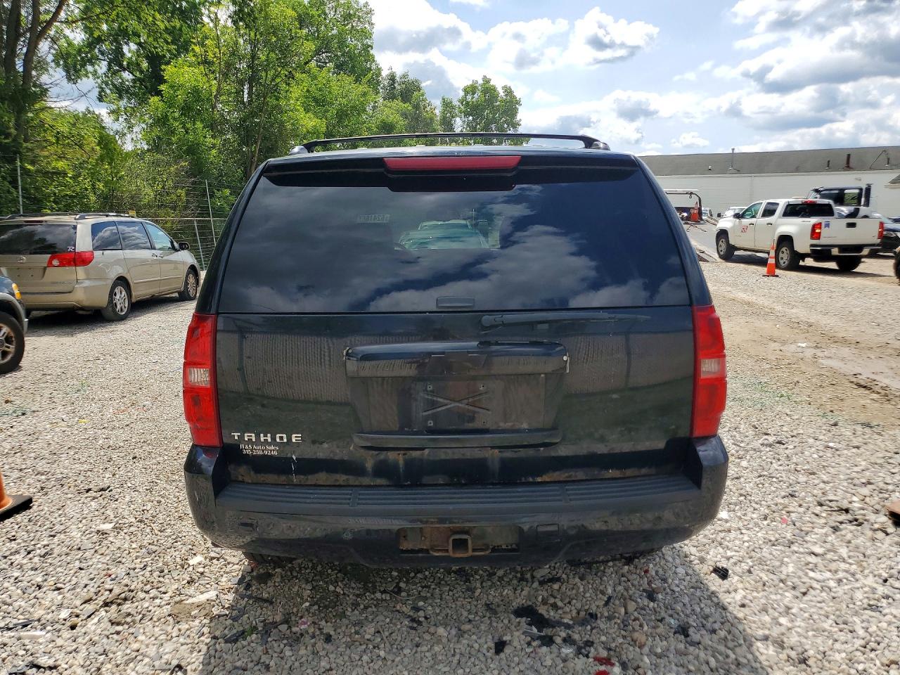 2007 Chevrolet Tahoe K1500 Black vin: 1GNFK130X7R319022
