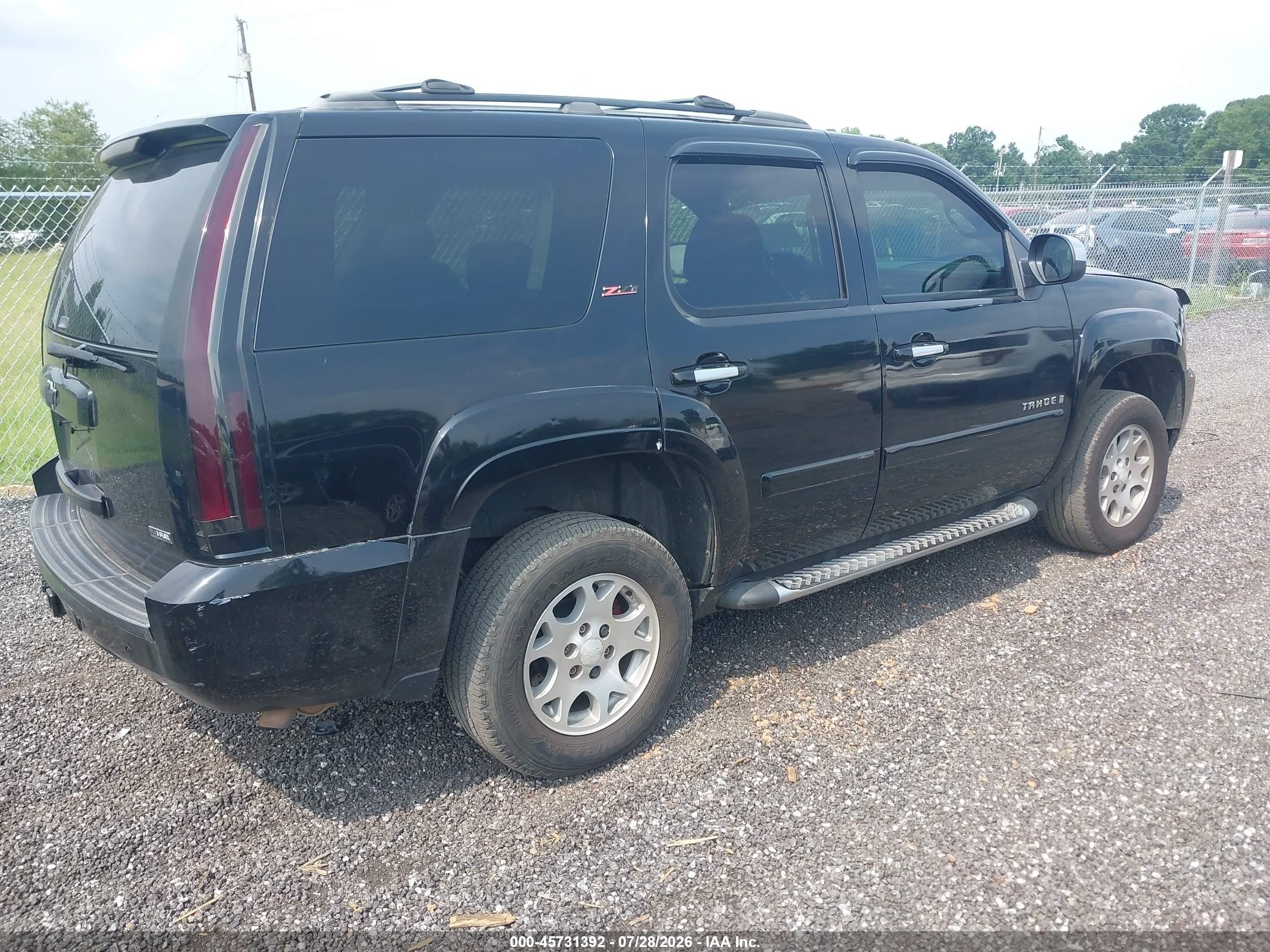 2007 Chevrolet Tahoe Lt Black vin: 1GNFK130X7R359746