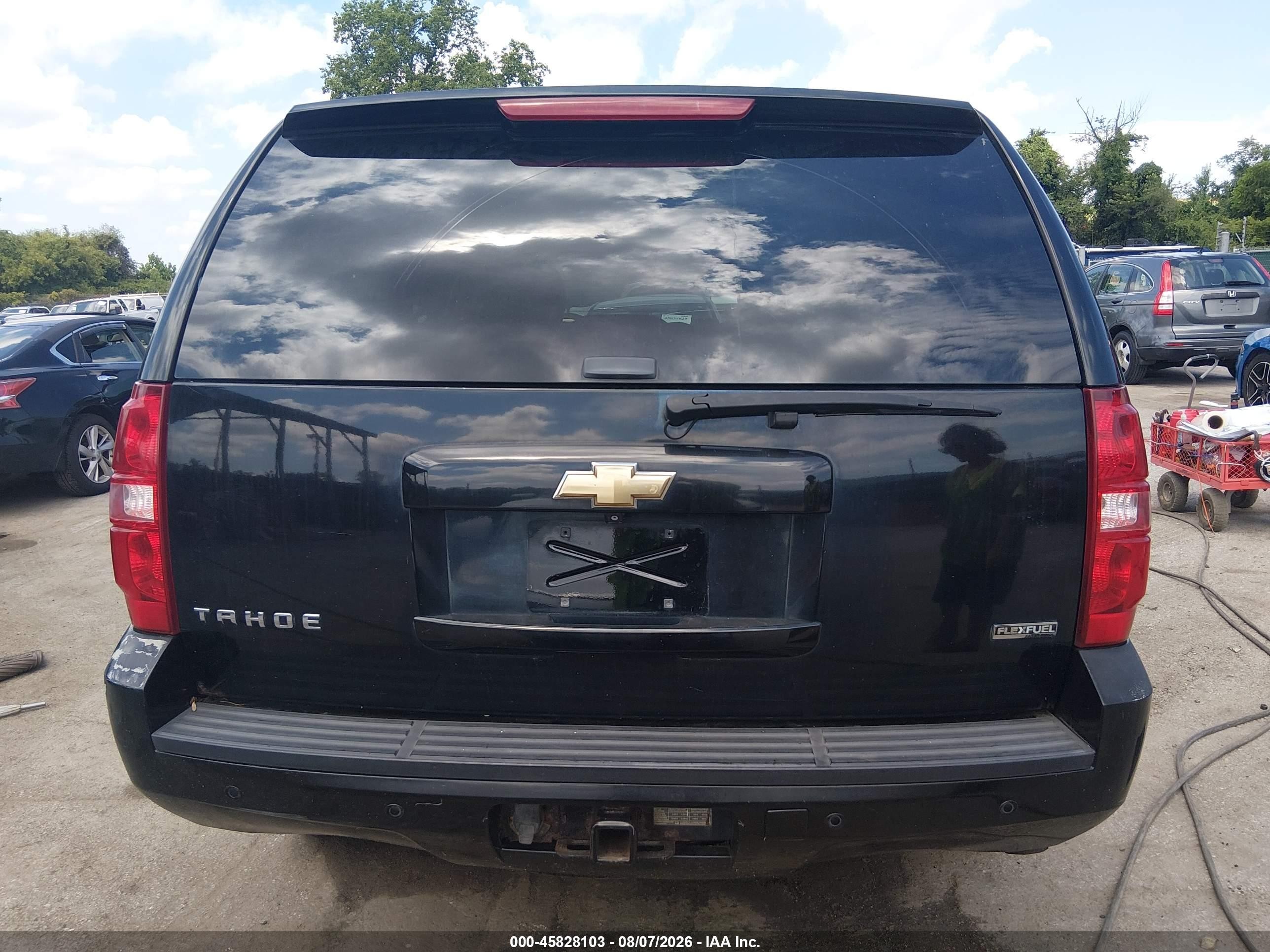 2007 Chevrolet Tahoe Ltz Black vin: 1GNFK130X7R398272