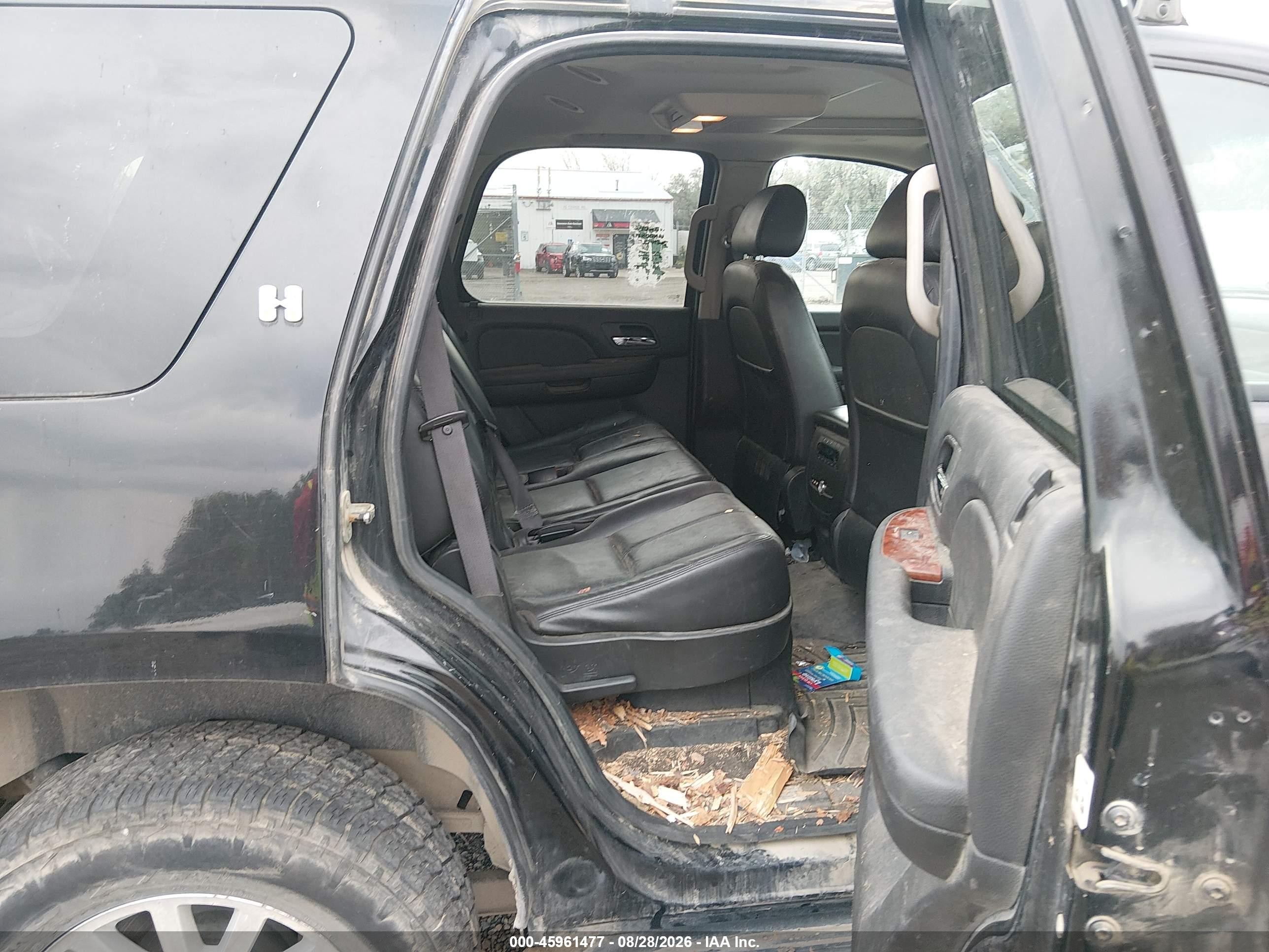 2008 Chevrolet Tahoe Hybrid   Черный vin: 1GNFK13558R221383