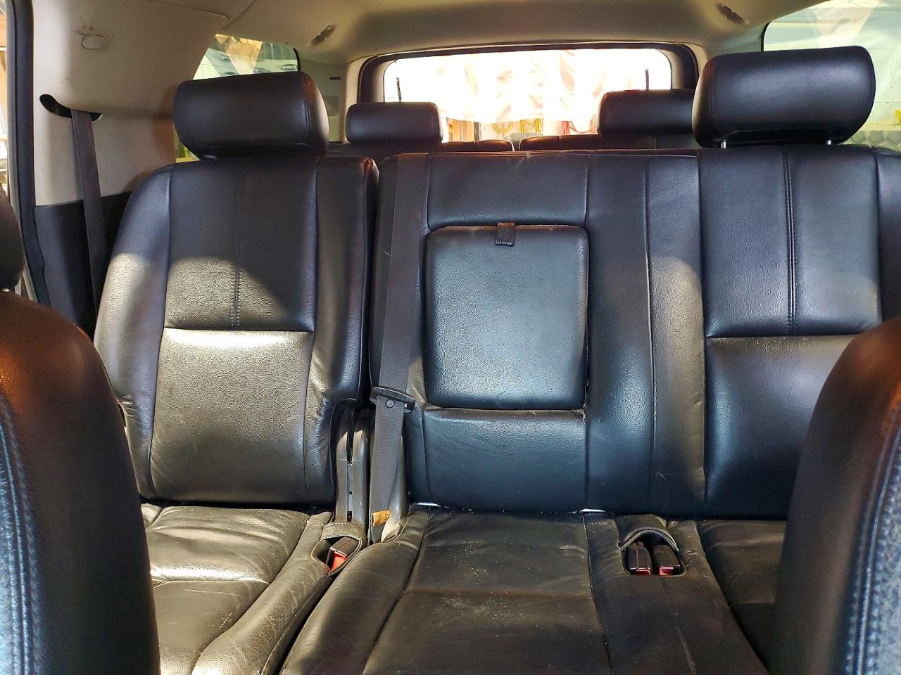 2007 Chevrolet Suburban K1500 Черный vin: 1GNFK16307J348405