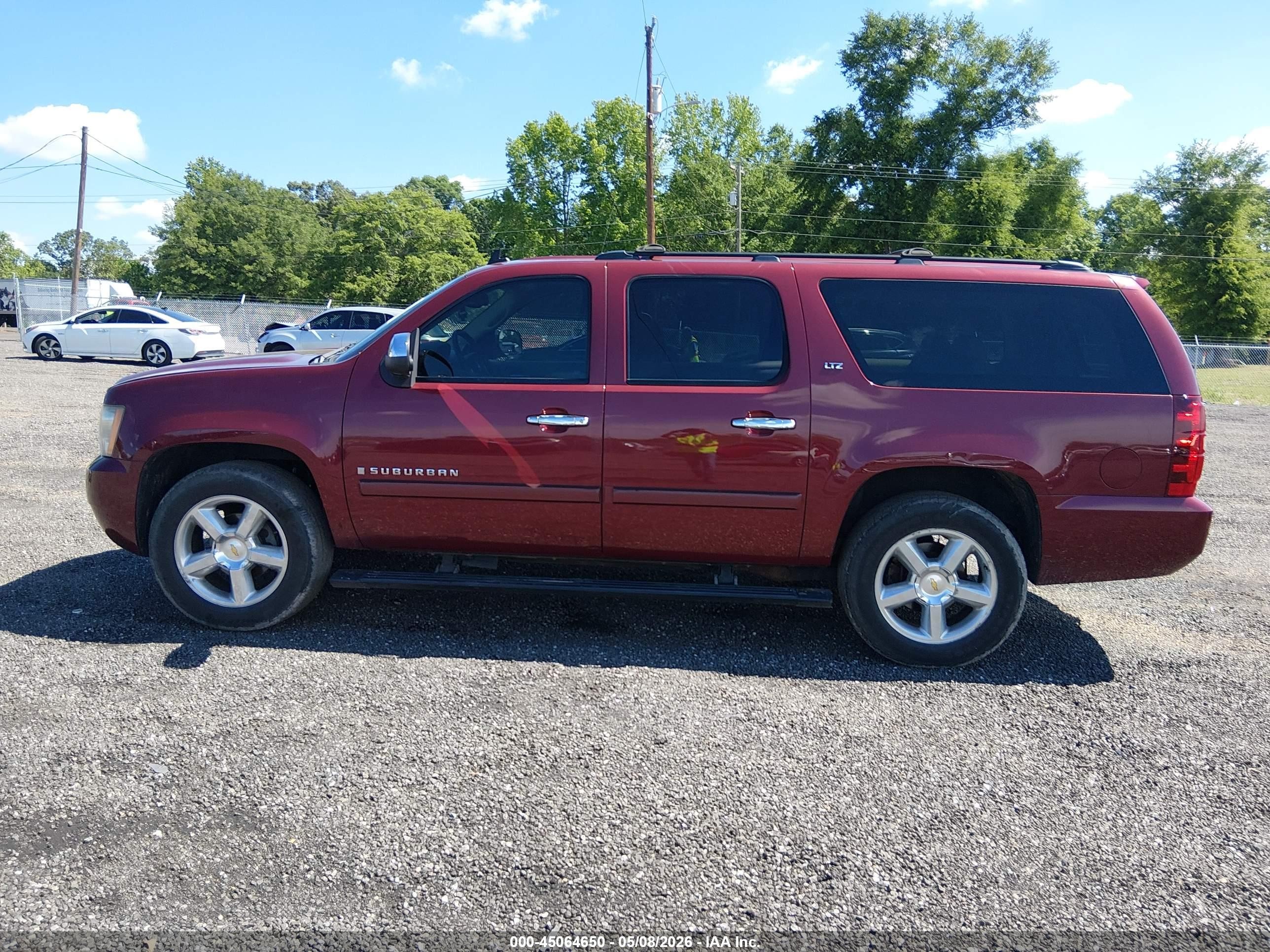 2008 Chevrolet Suburban 1500 Ltz Burgundy vin: 1GNFK16308J128540