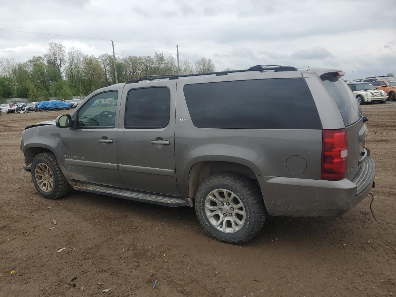 2007 Chevrolet Suburban K1500 Gray vin: 1GNFK16317J211005