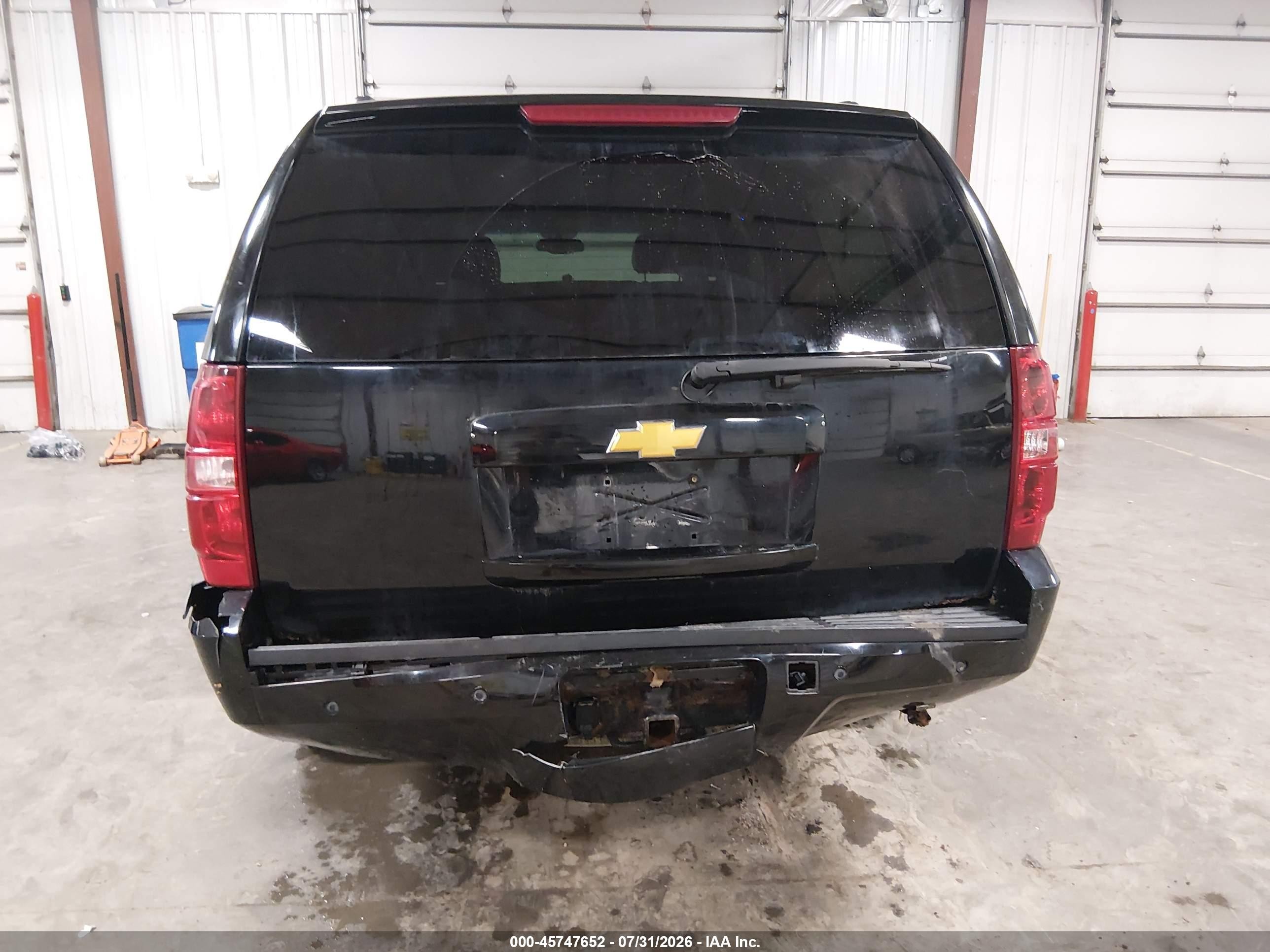 2008 Chevrolet Suburban 1500 Lt Black vin: 1GNFK16328J154010