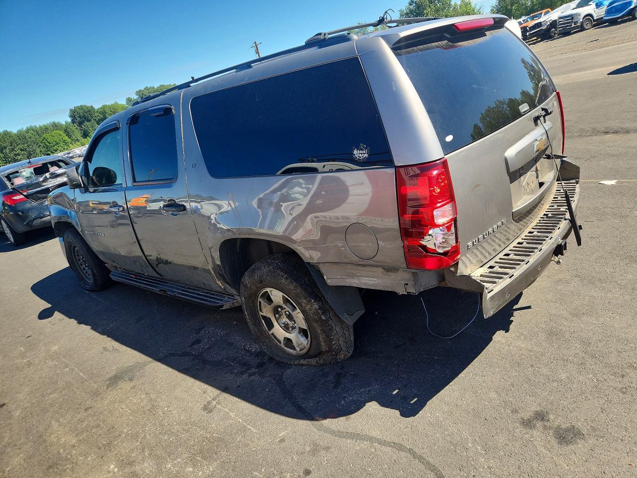 2008 Chevrolet Suburban K1500 Ls Gray vin: 1GNFK16348J229919