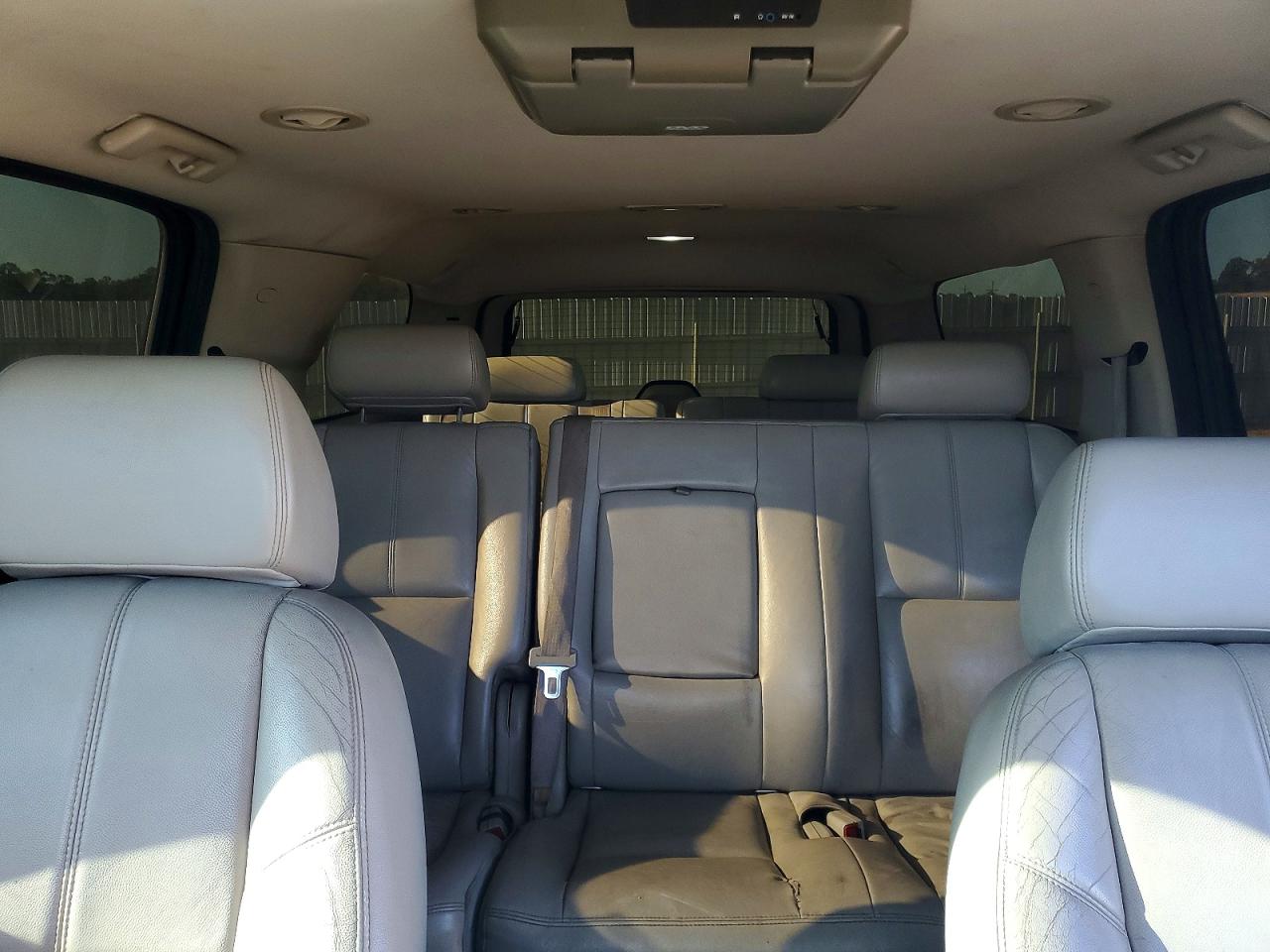 2008 Chevrolet Suburban K1500 Ls Blue vin: 1GNFK16358J116805