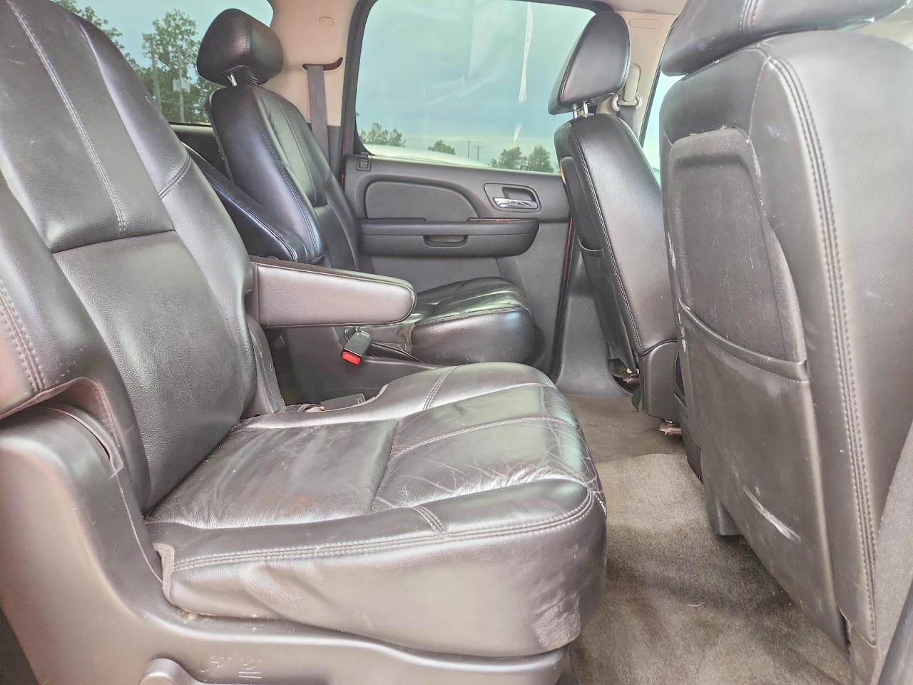 2007 Chevrolet Suburban K1500 Burgundy vin: 1GNFK16367J267778