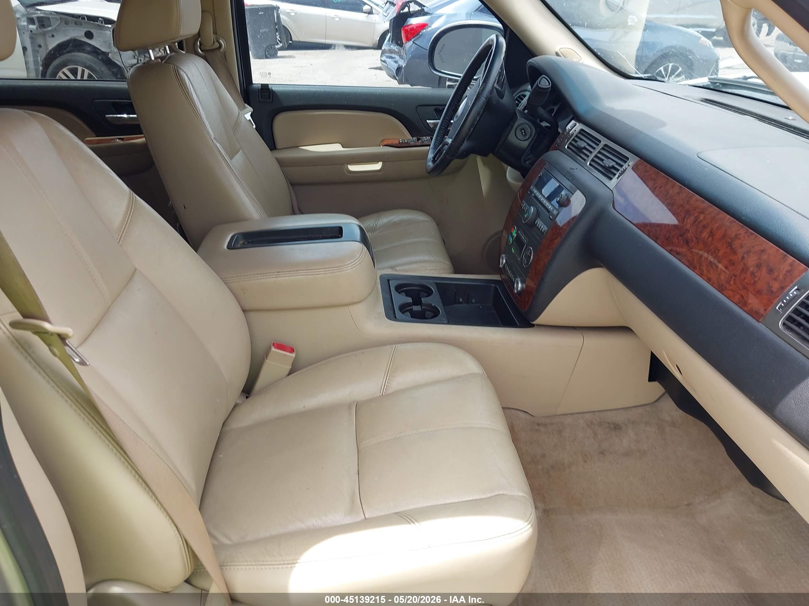 2007 Chevrolet Suburban 1500 Lt Gold vin: 1GNFK16377J214975