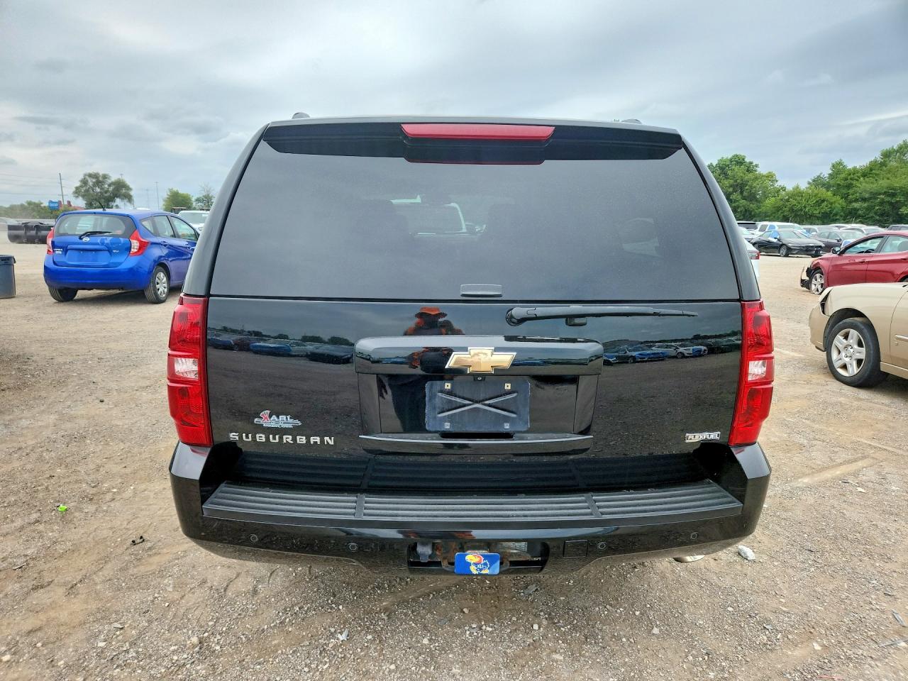 2008 Chevrolet Suburban K1500 Ls Black vin: 1GNFK16378J195863