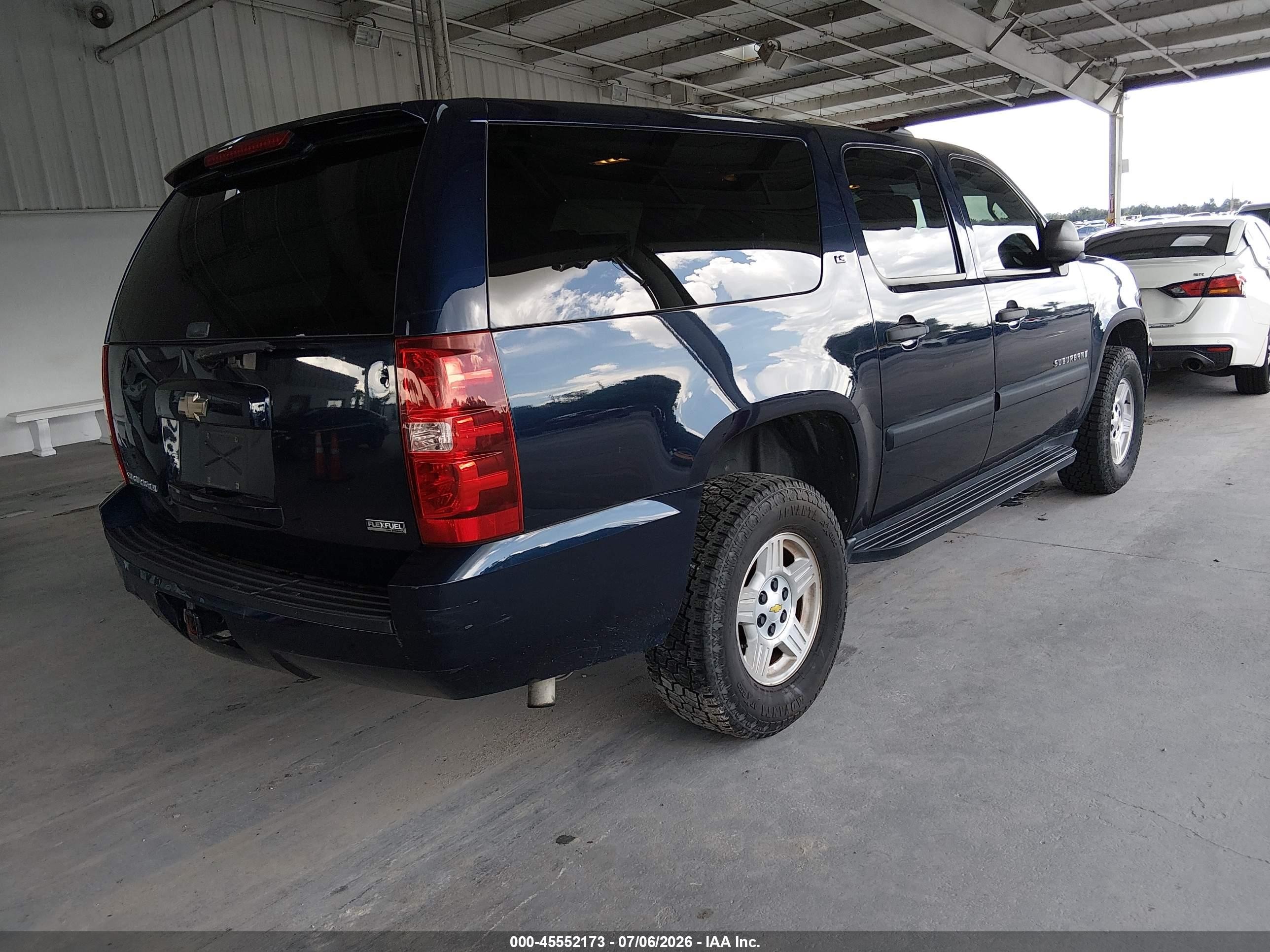 2008 Chevrolet Suburban 1500 Ls White vin: 1GNFK16378J223497
